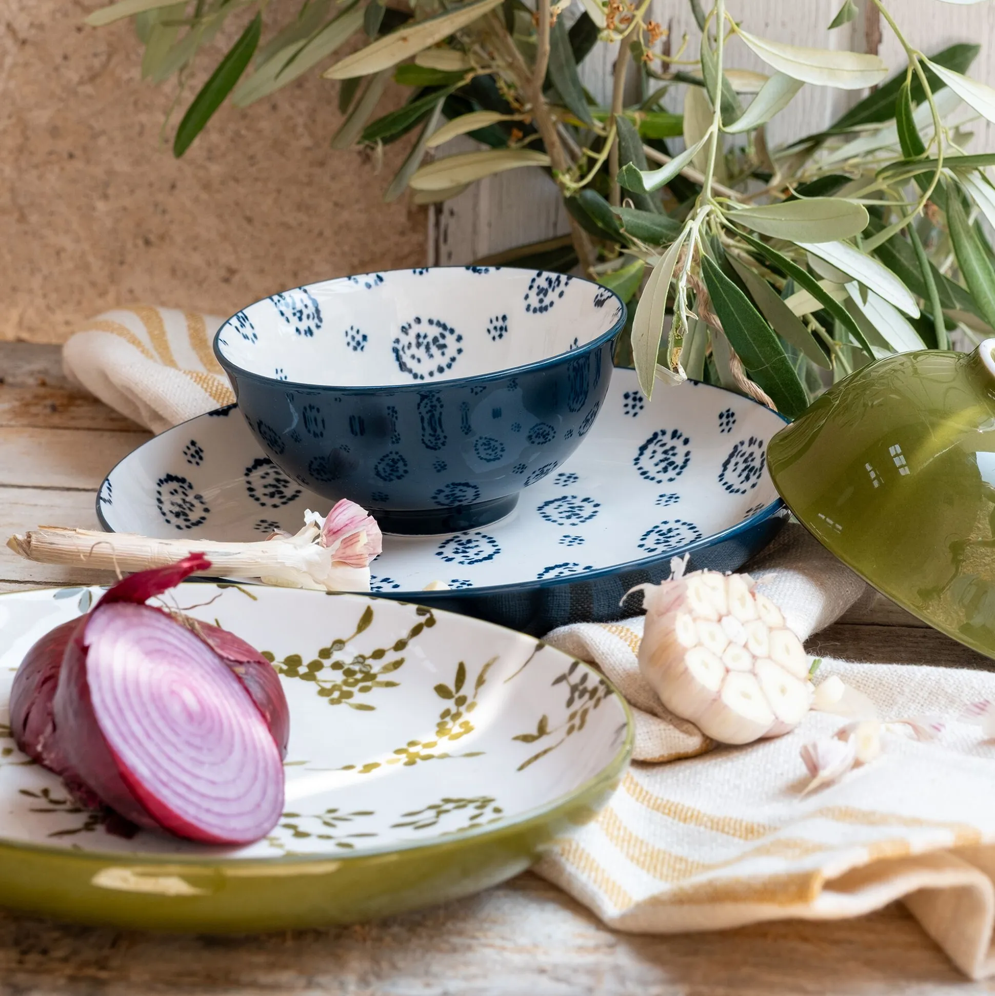 Assiette à dessert motif végétal en porcelaine D20cm - vert