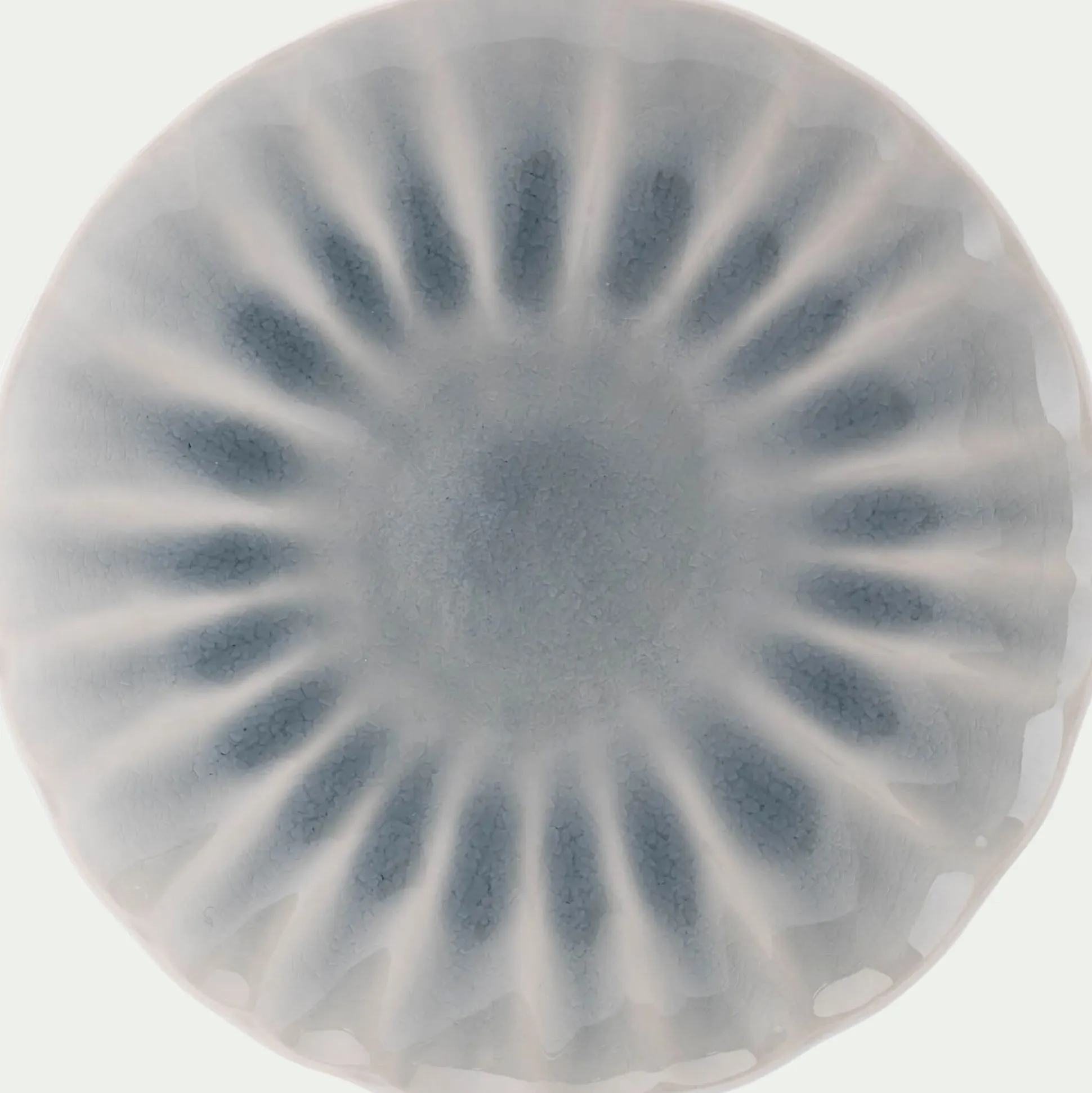 Assiette plate ondulée en grès D26,5cm - bleu