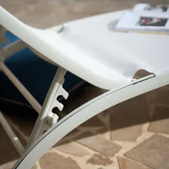 Bain de soleil en aluminium et textilène - blanc