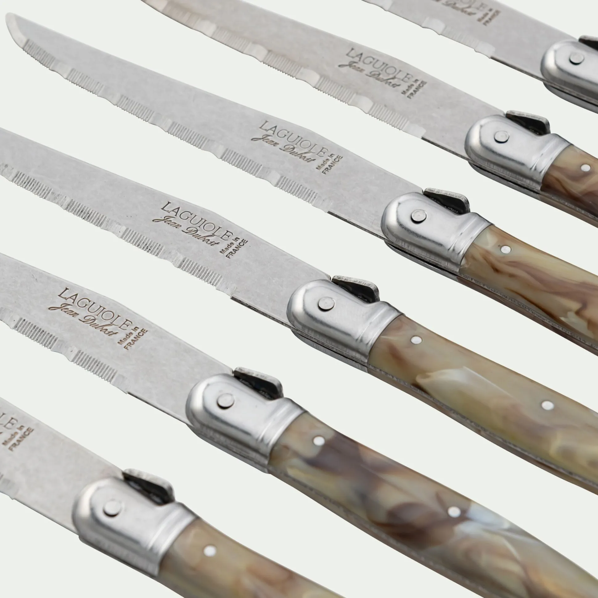Bloc de 6 couteaux à steak en inox - argenté