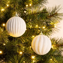 Boule de Noël perlée D8cm - blanc (modèle aléatoire)