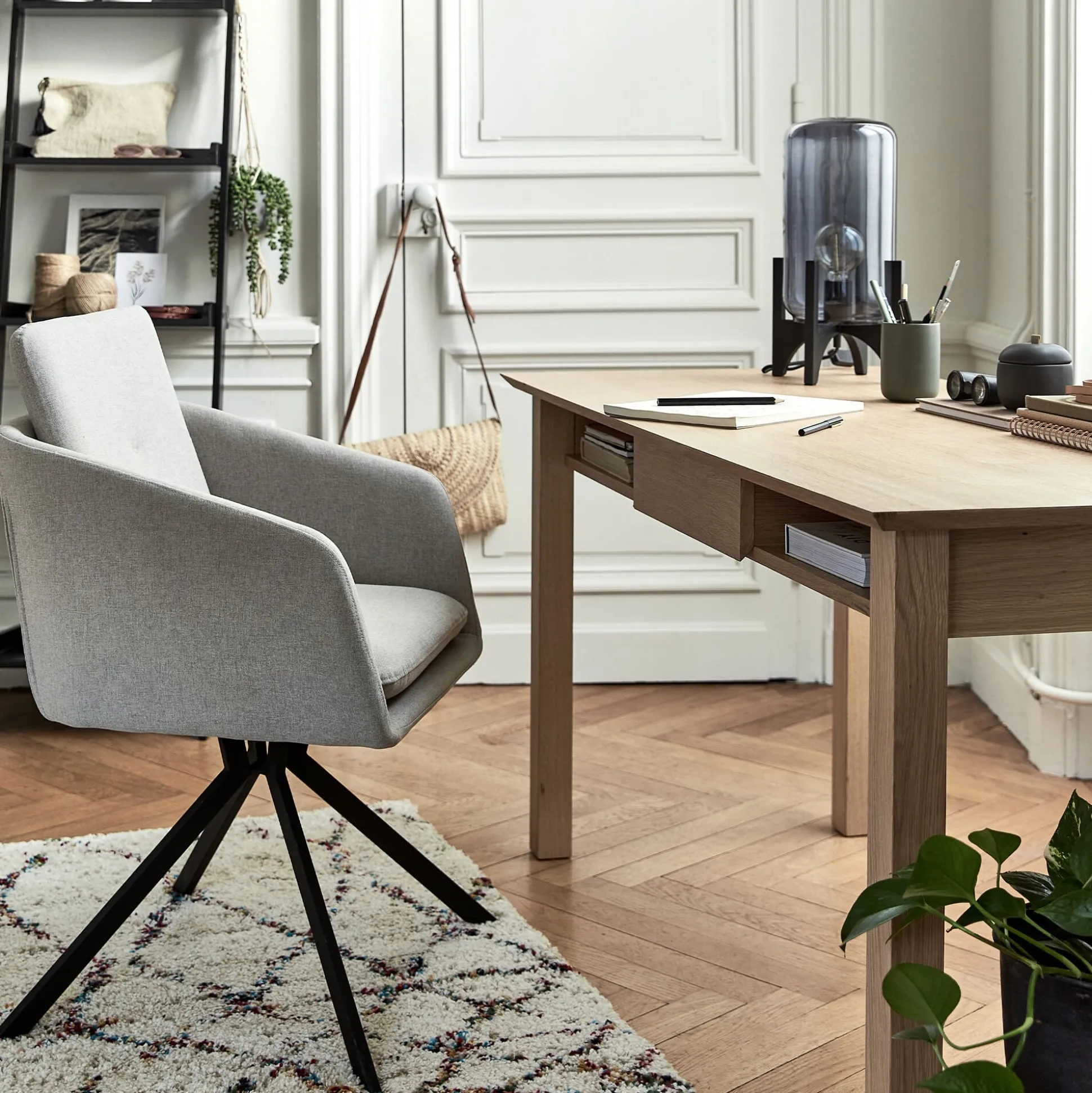 Bureau avec tiroir en bois L140cm - bois clair