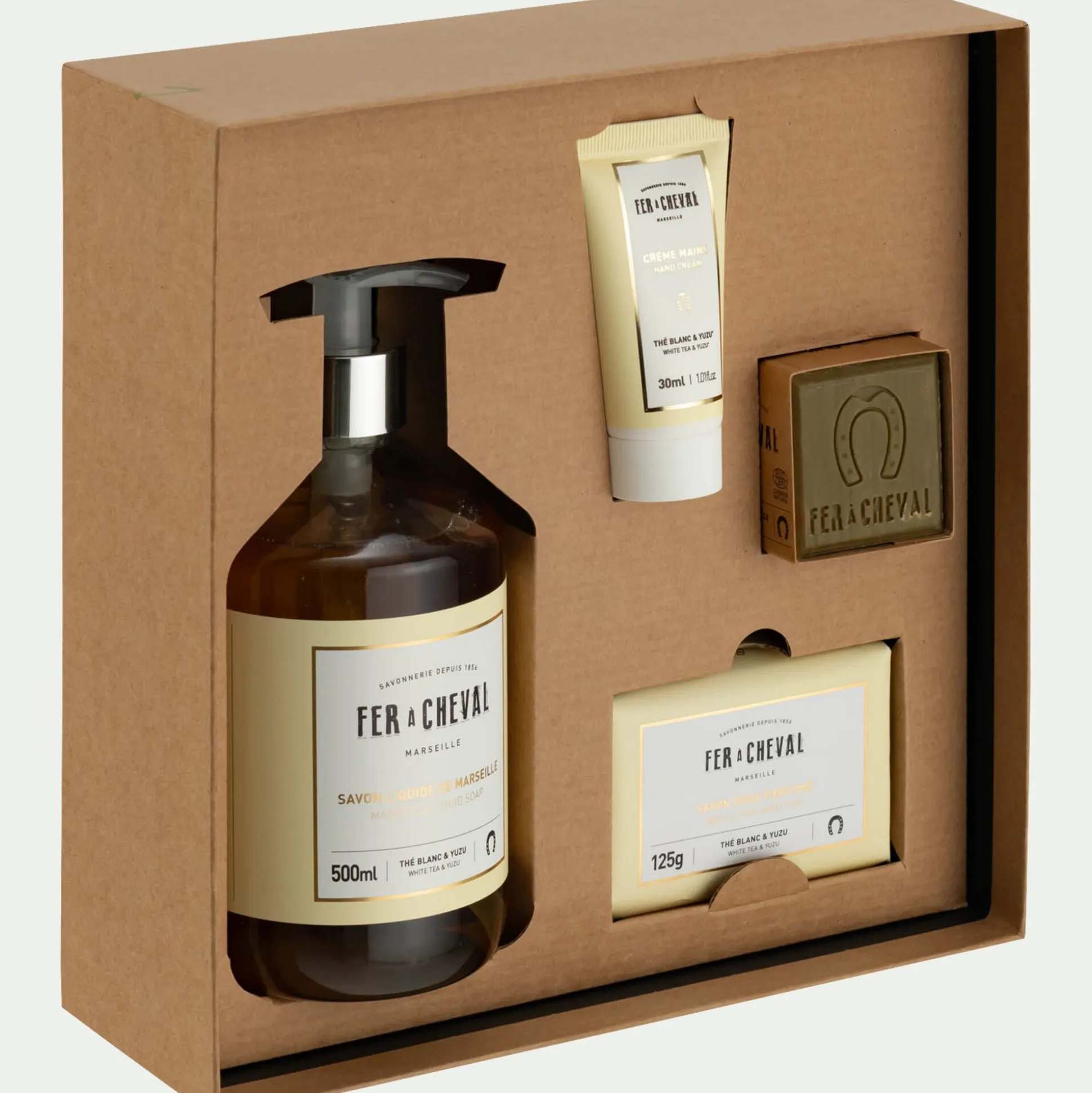 Coffret cosmétique senteur thé blanc et yuzu