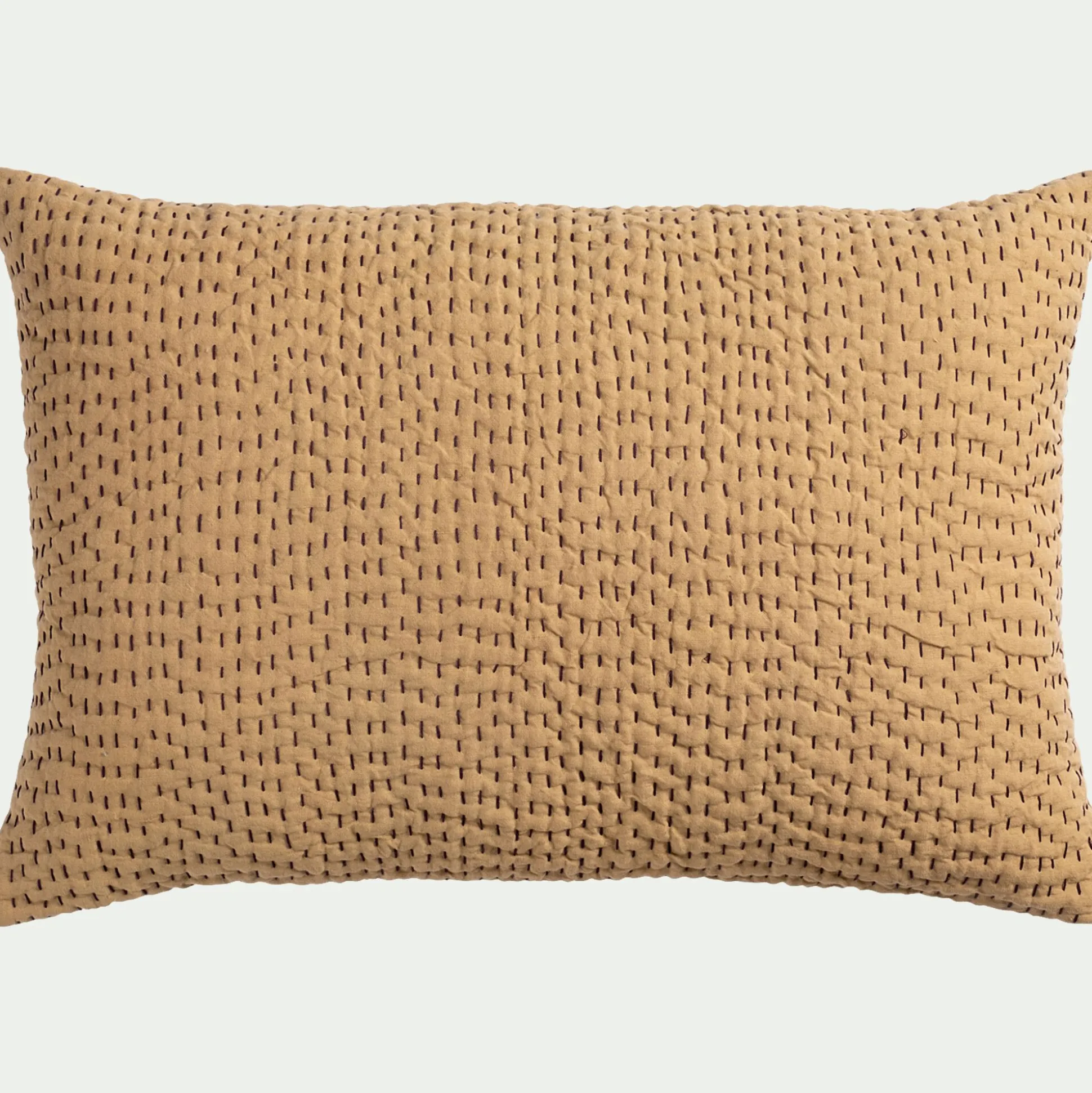 Coussin avec surpiqûres Kantha en lin et coton 40x60cm - beige sable