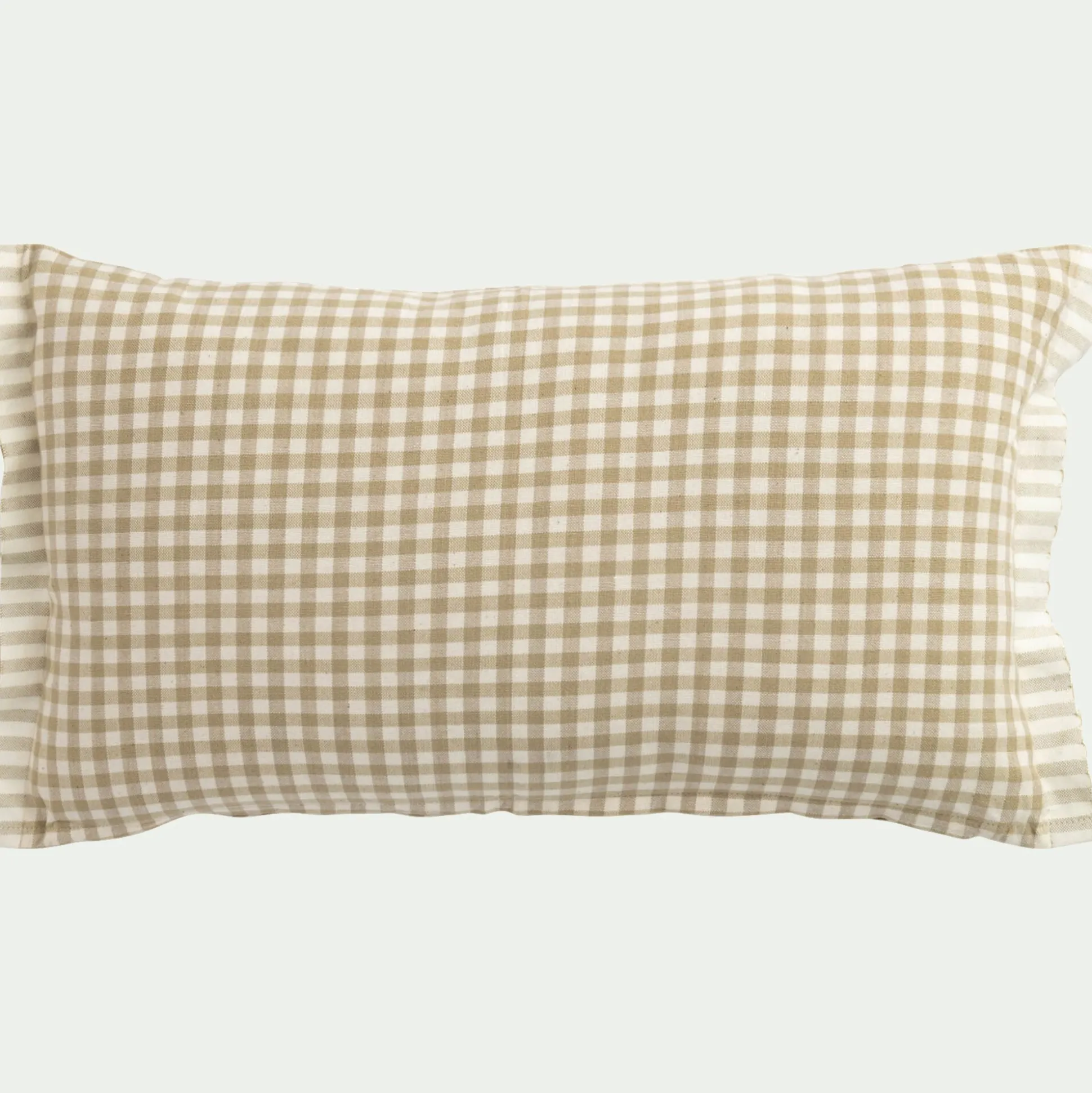 Coussin à carreaux en coton finition volant 30x50cm - beige