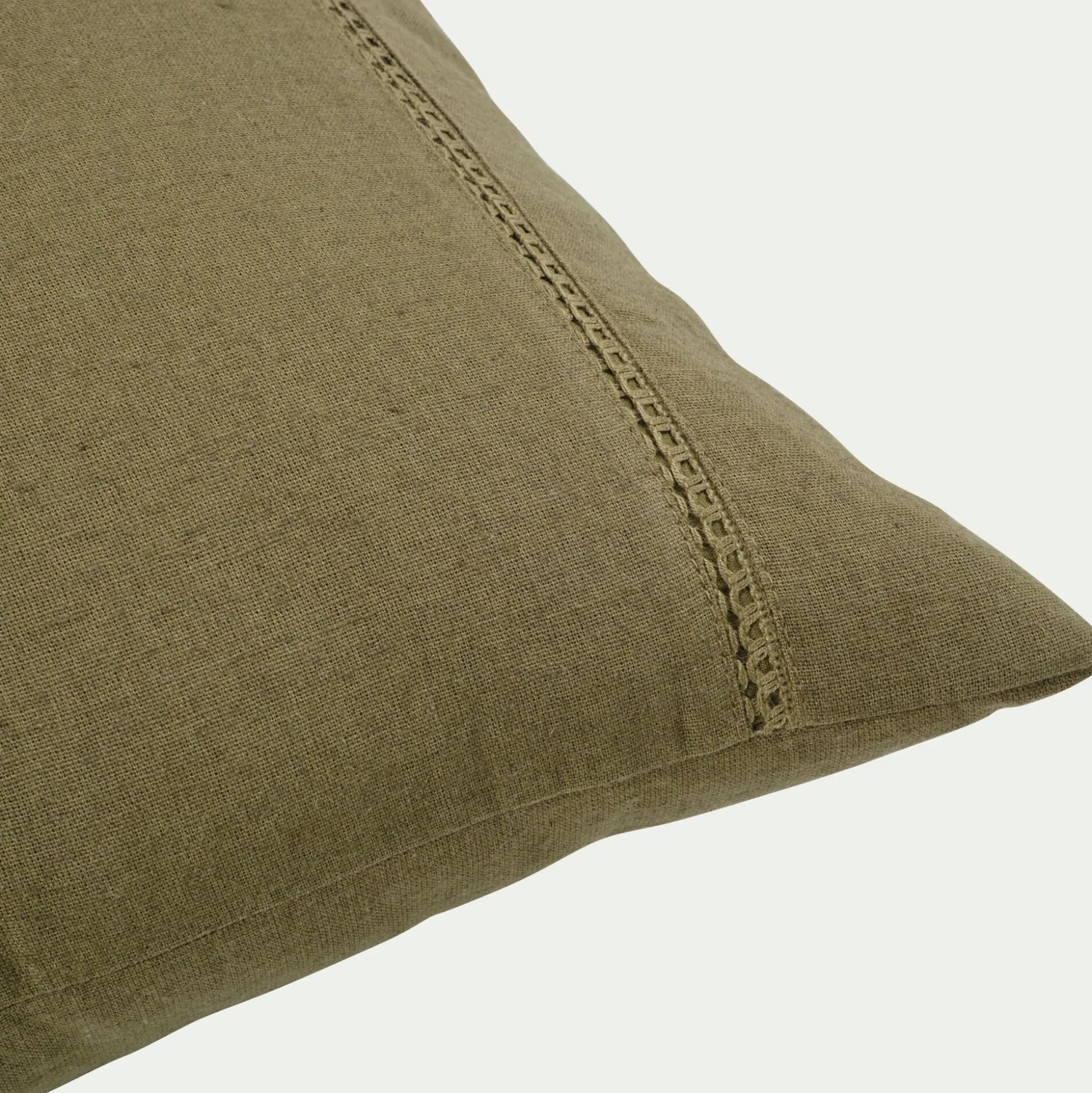 Coussin en lin et coton finition liseré 45x45cm - vert mousse