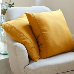 Coussin en lin et coton finition liseré 45x45cm - jaune argan
