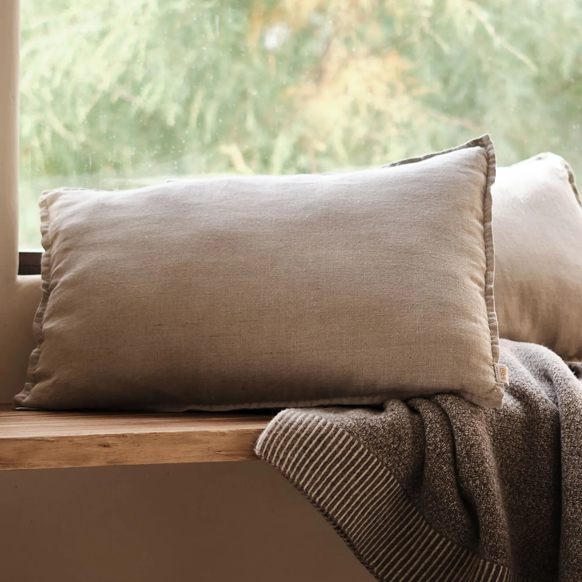 Coussin en lin lavé 40x60cm - naturel