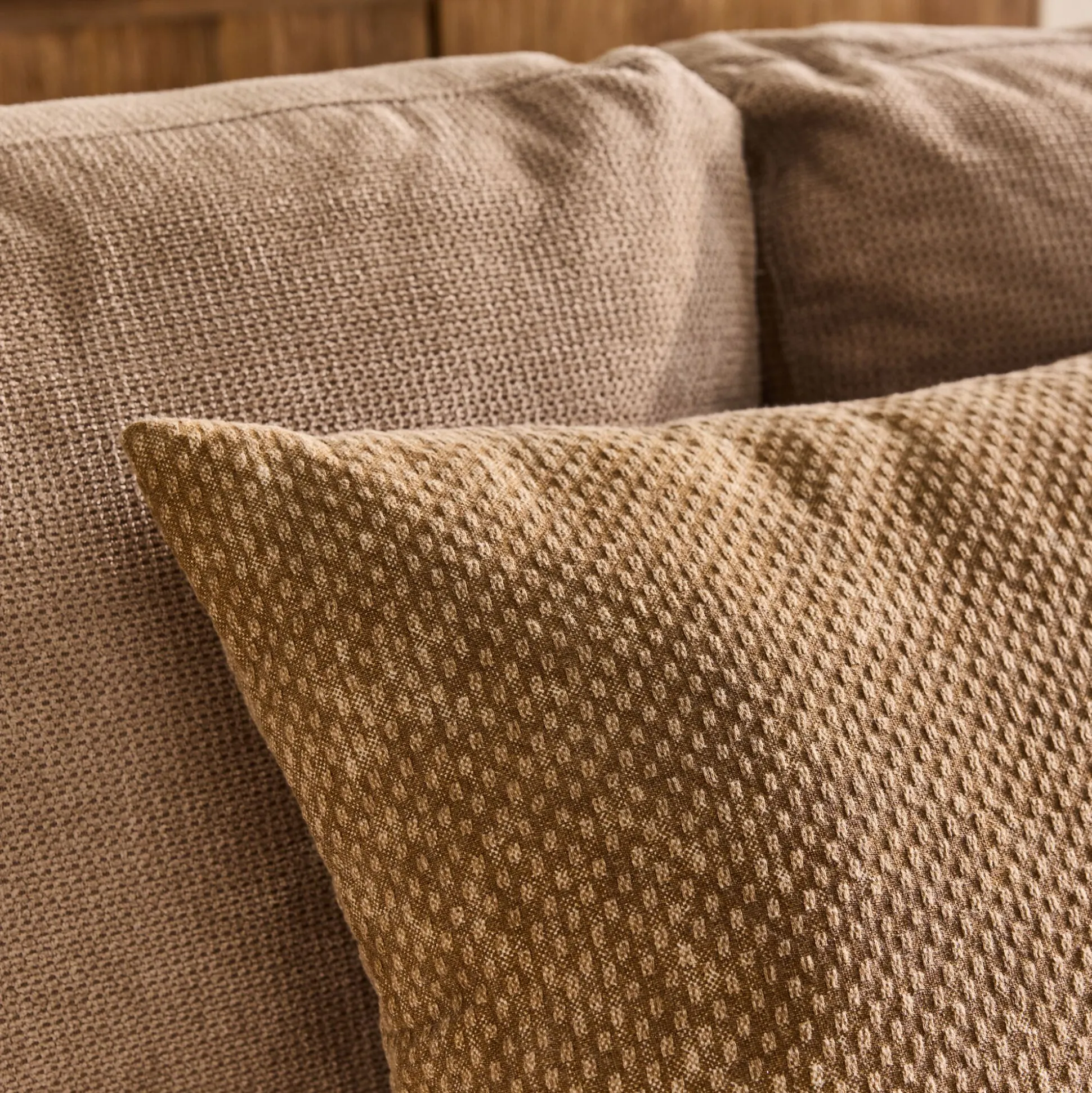 Coussin surpiqué en coton 45x45cm - brun noisette