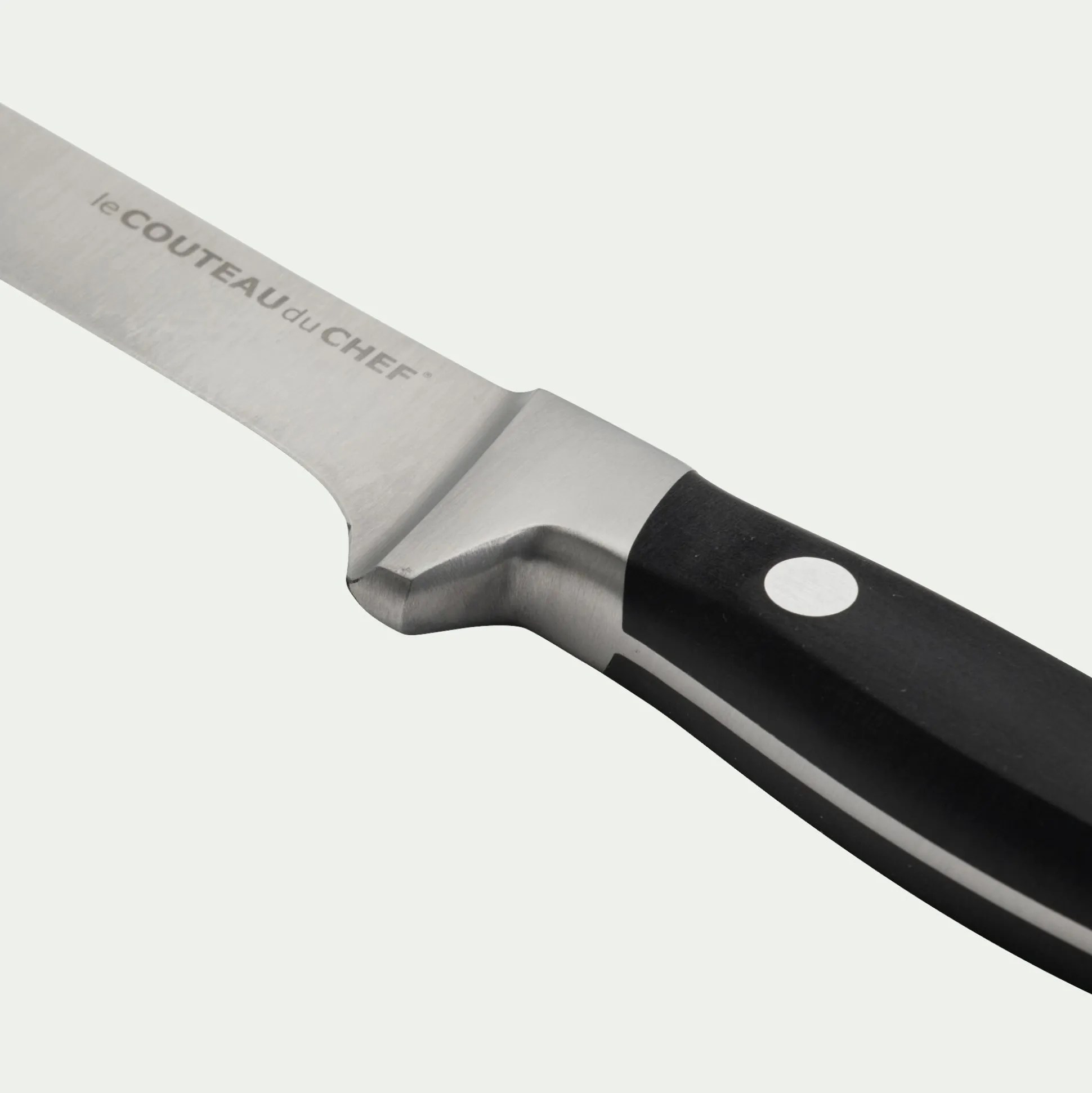 Couteau à désosser forgé avec lame 15cm en acier