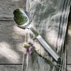 Cuillère de service en inox - gris métallisé