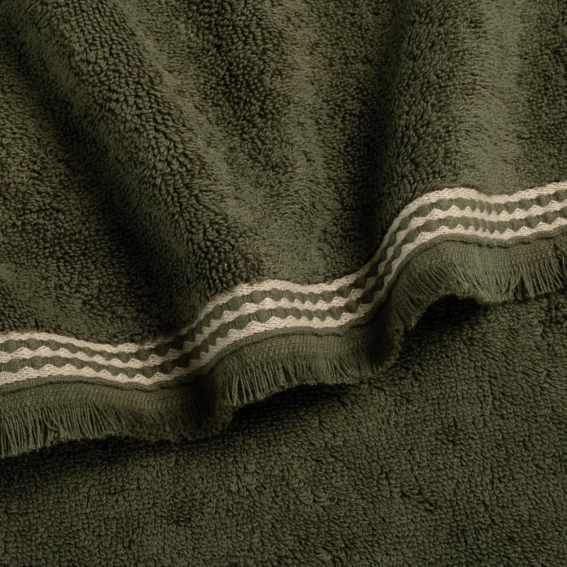 Drap de douche frangé en coton 70x140cm - vert cèdre