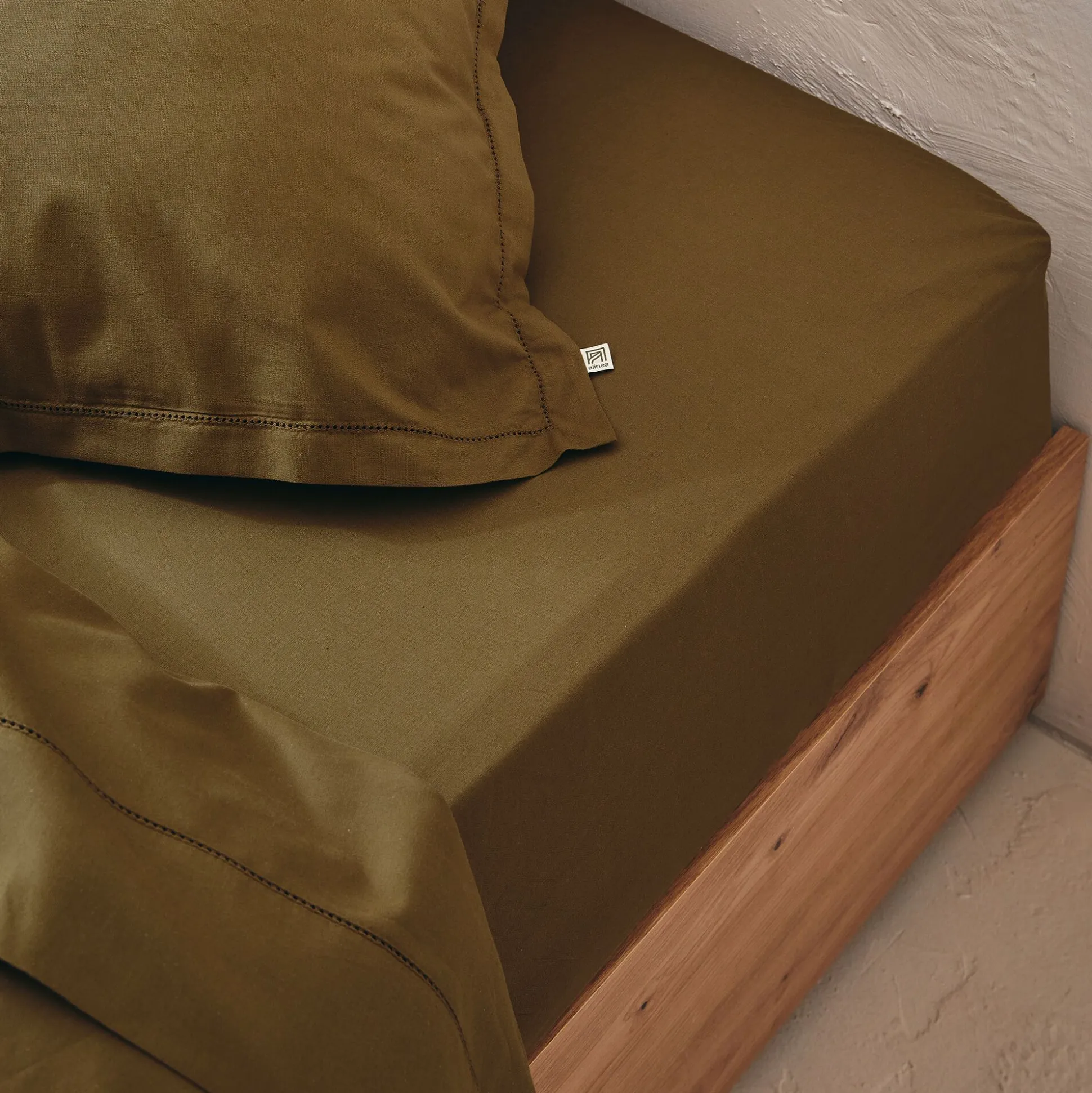 Drap housse en coton bio 140x200cm b30cm - vert mousse