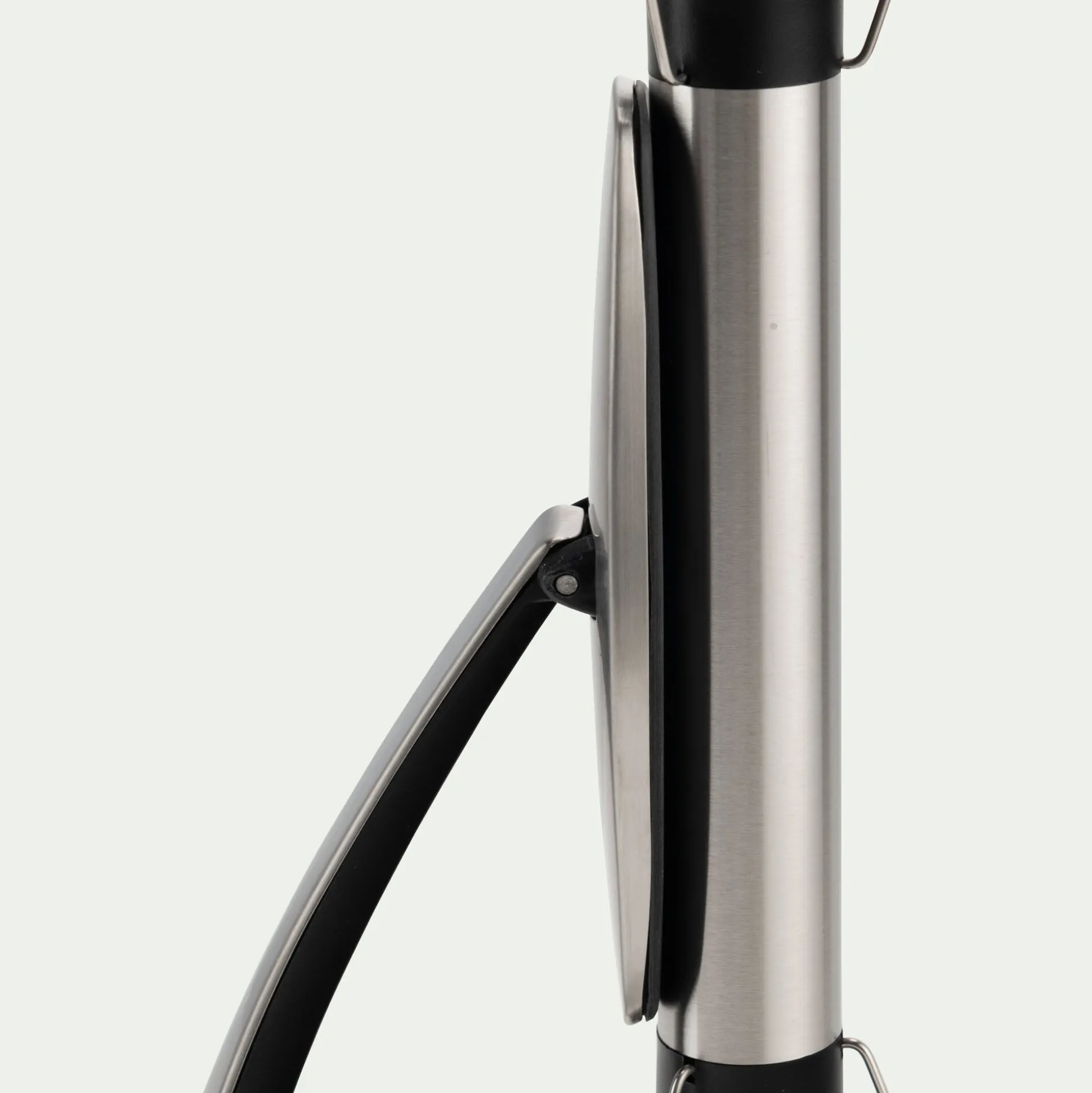 Dérouleur pour essuie-tout vertical en inox - argenté H32cm