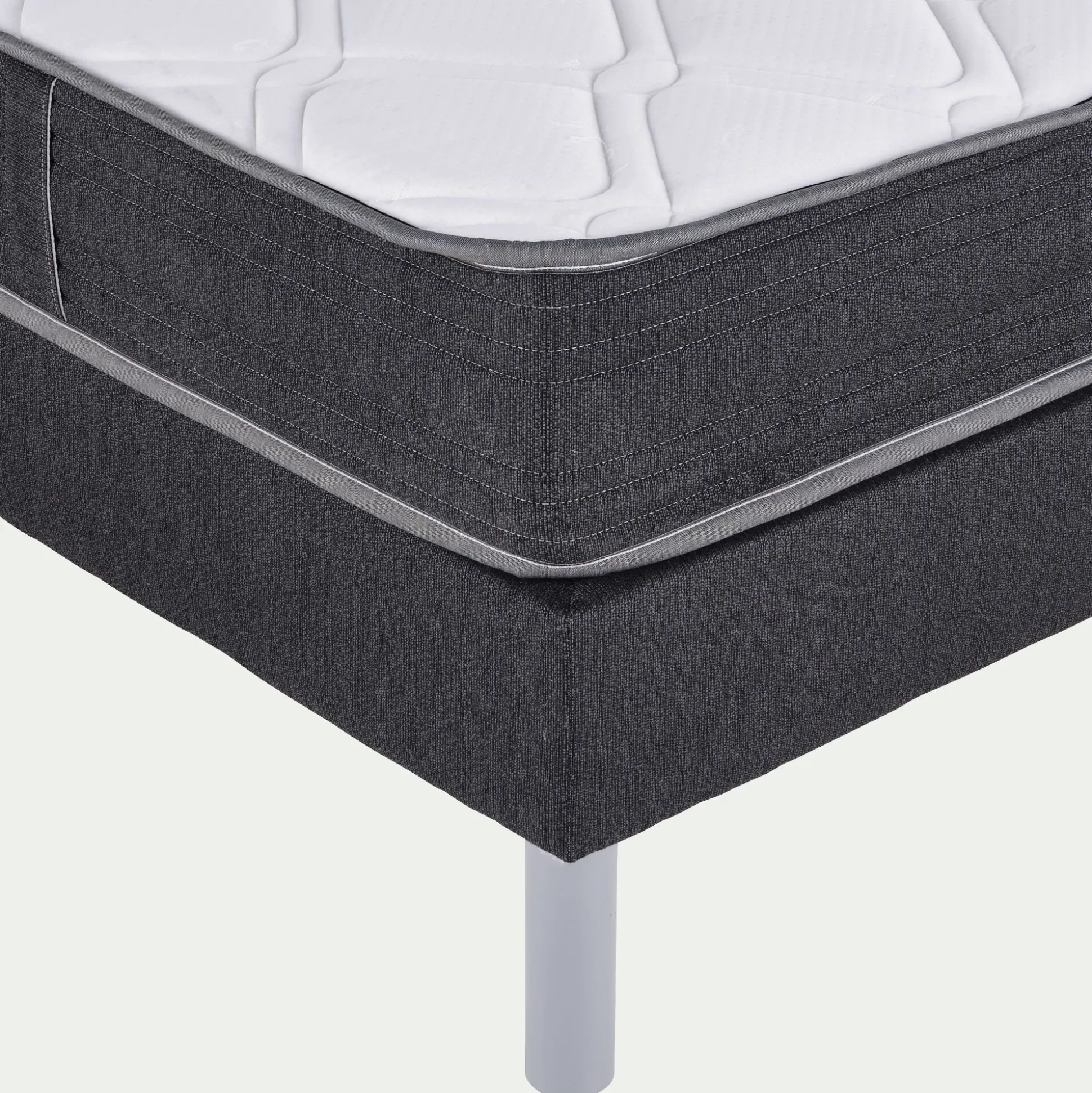 Ensemble sommier soutien équilibré et matelas à ressorts accueil ferme