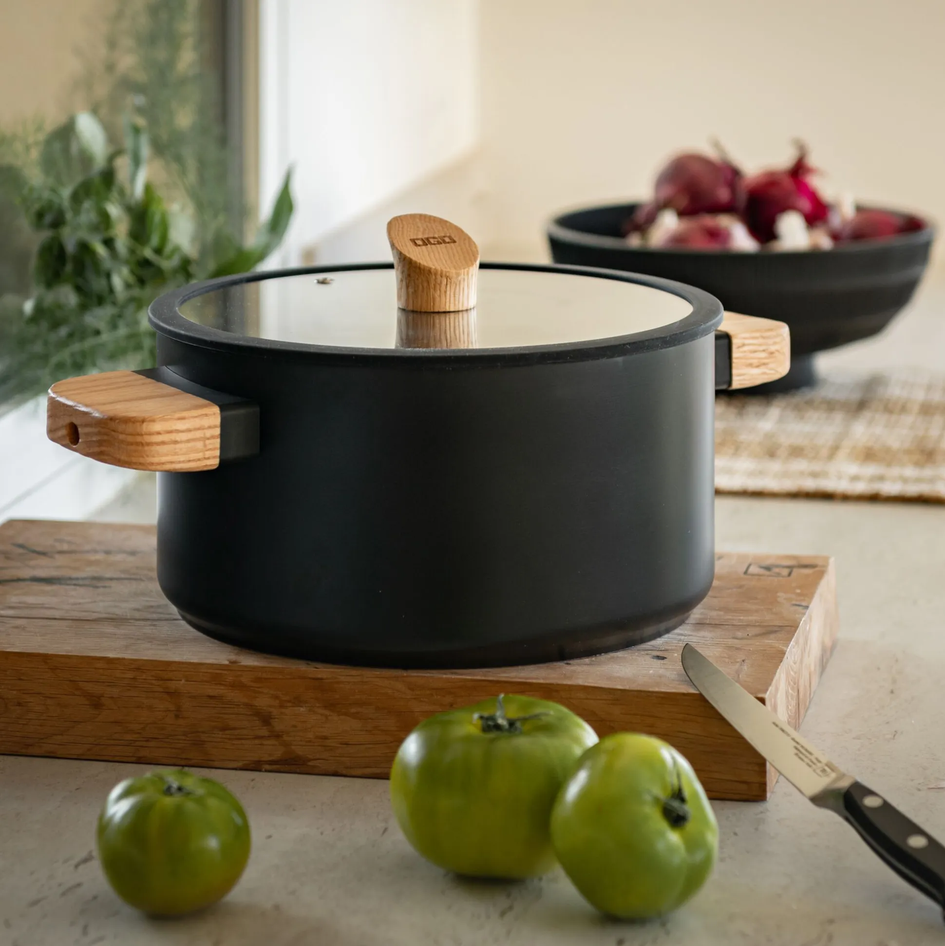 Faitout en aluminium D24cm - noir