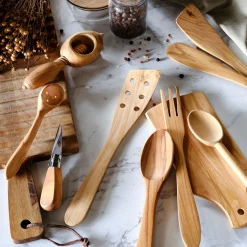 Gamme d'ustensiles de cuisine en bois d'olivier