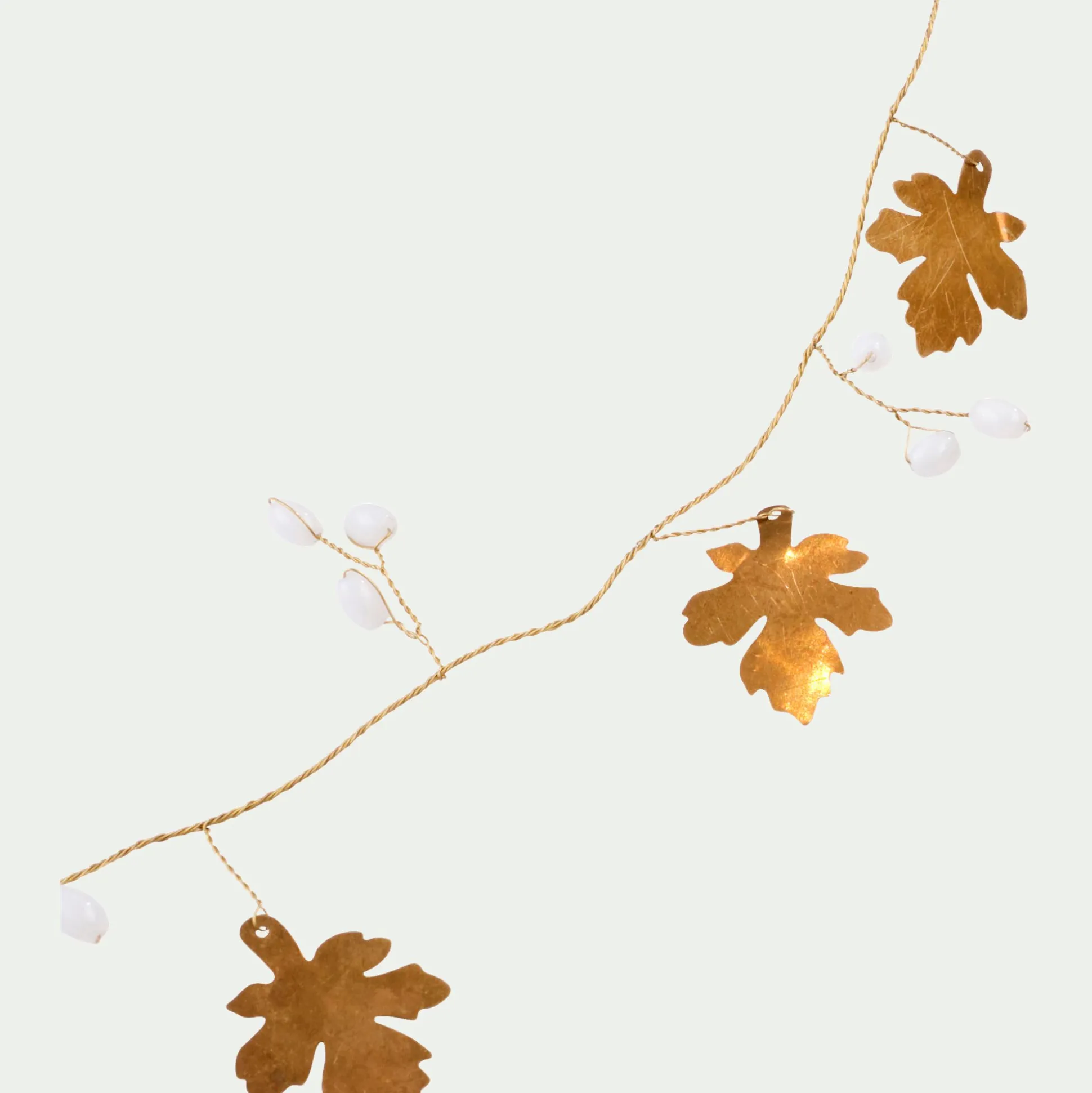 Guirlande de Noël en feuilles en laiton et perles L183cm - doré