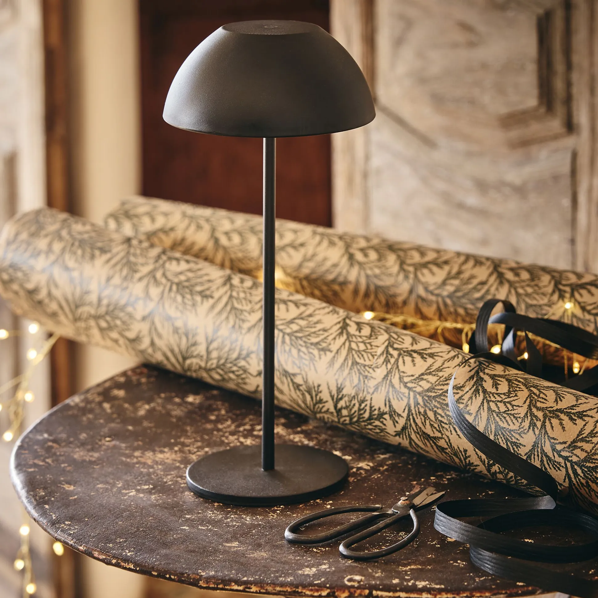 Lampe de table à poser nomade H28cm - noir