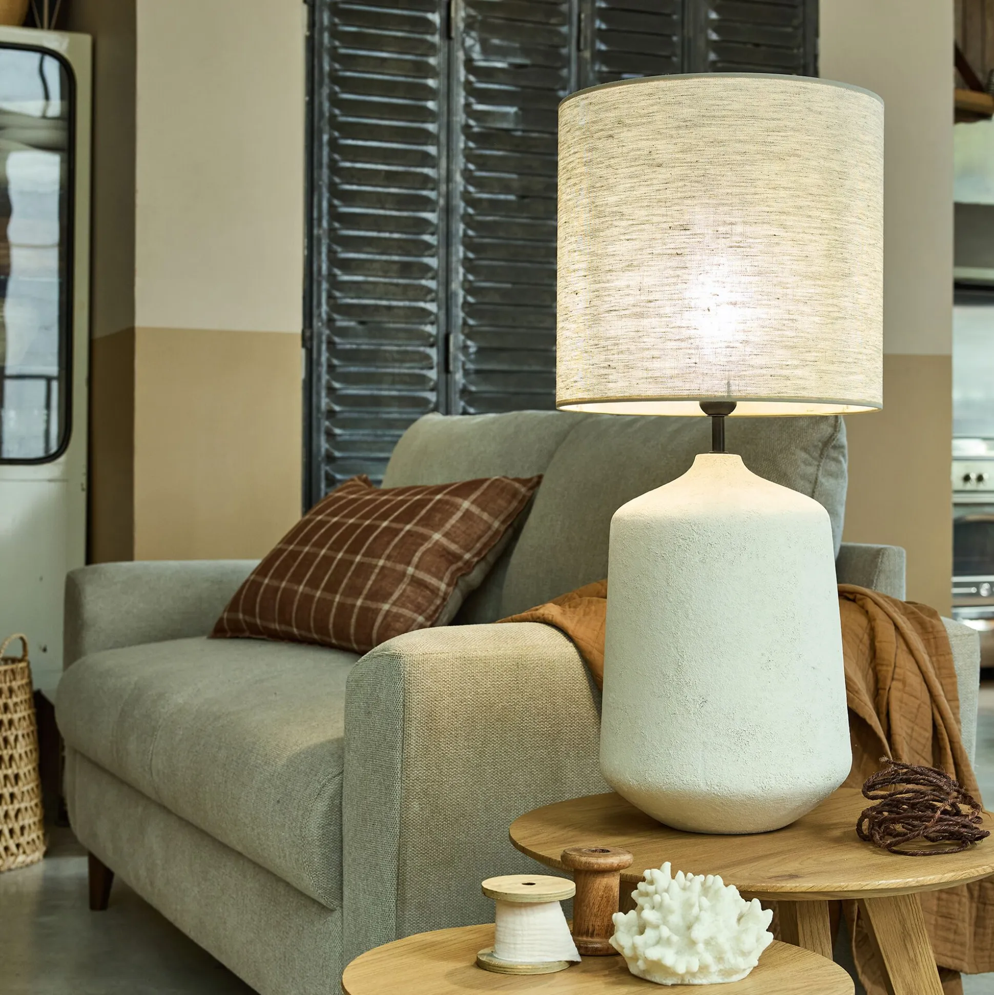 Lampe à poser électrifiée en céramique et coton D38cm - beige