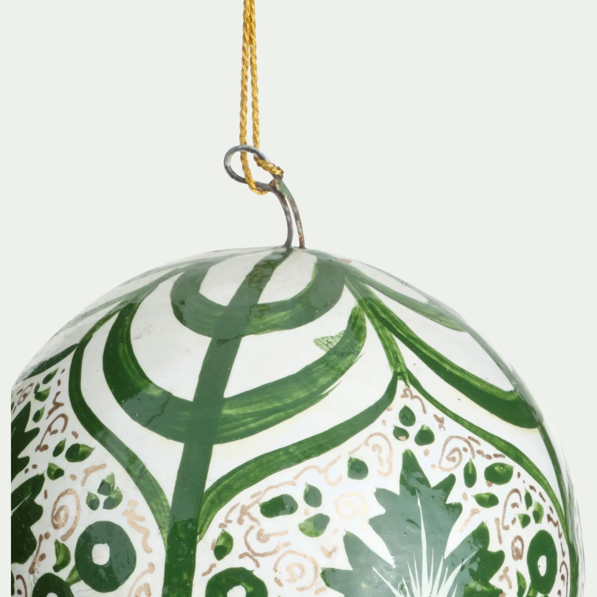 Lot de 6 boules de Noël en papier mâché motif végétal peint main D7cm - vert