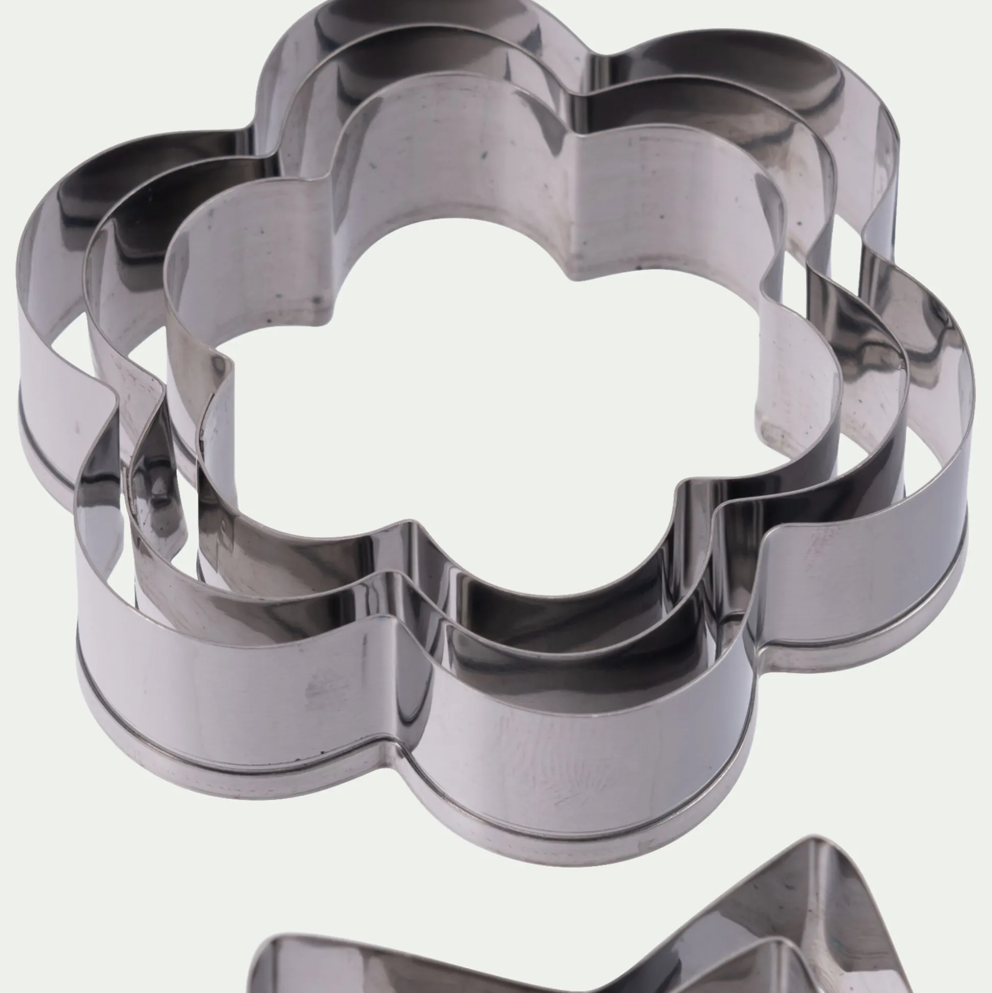 Lot de 12 emporte-pièces en inox - argenté
