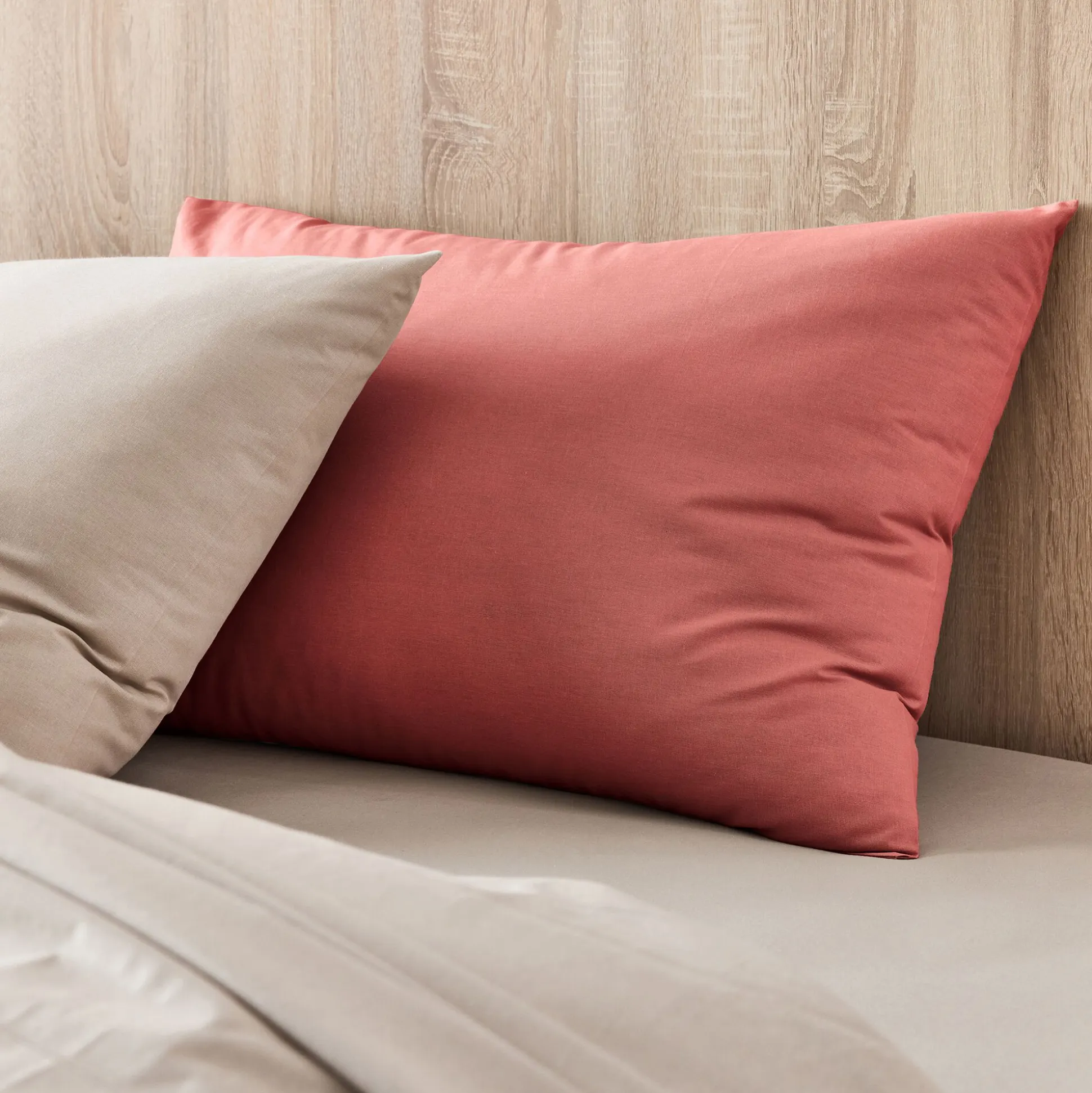 Lot de 2 taies d'oreiller en coton - rouge ricin 50x70cm