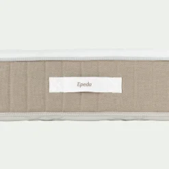 Matelas Epeda mémoire de forme à ressorts accueil équilibré 140x190cm