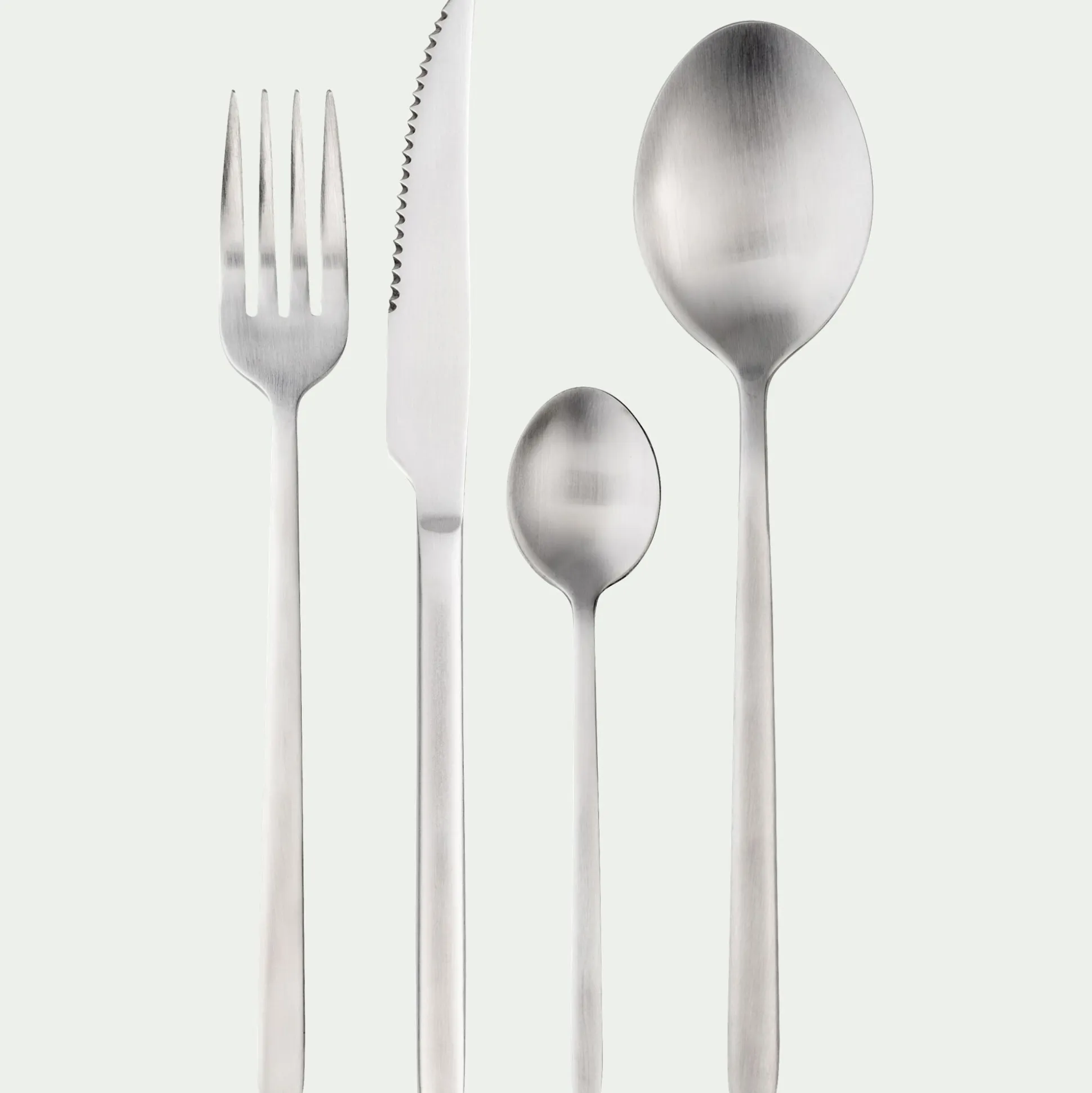 Ménagère 16 pièces en inox satiné