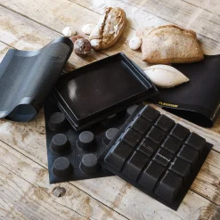 Moule pour 20 muffins en fibre de verre et silicone - noir