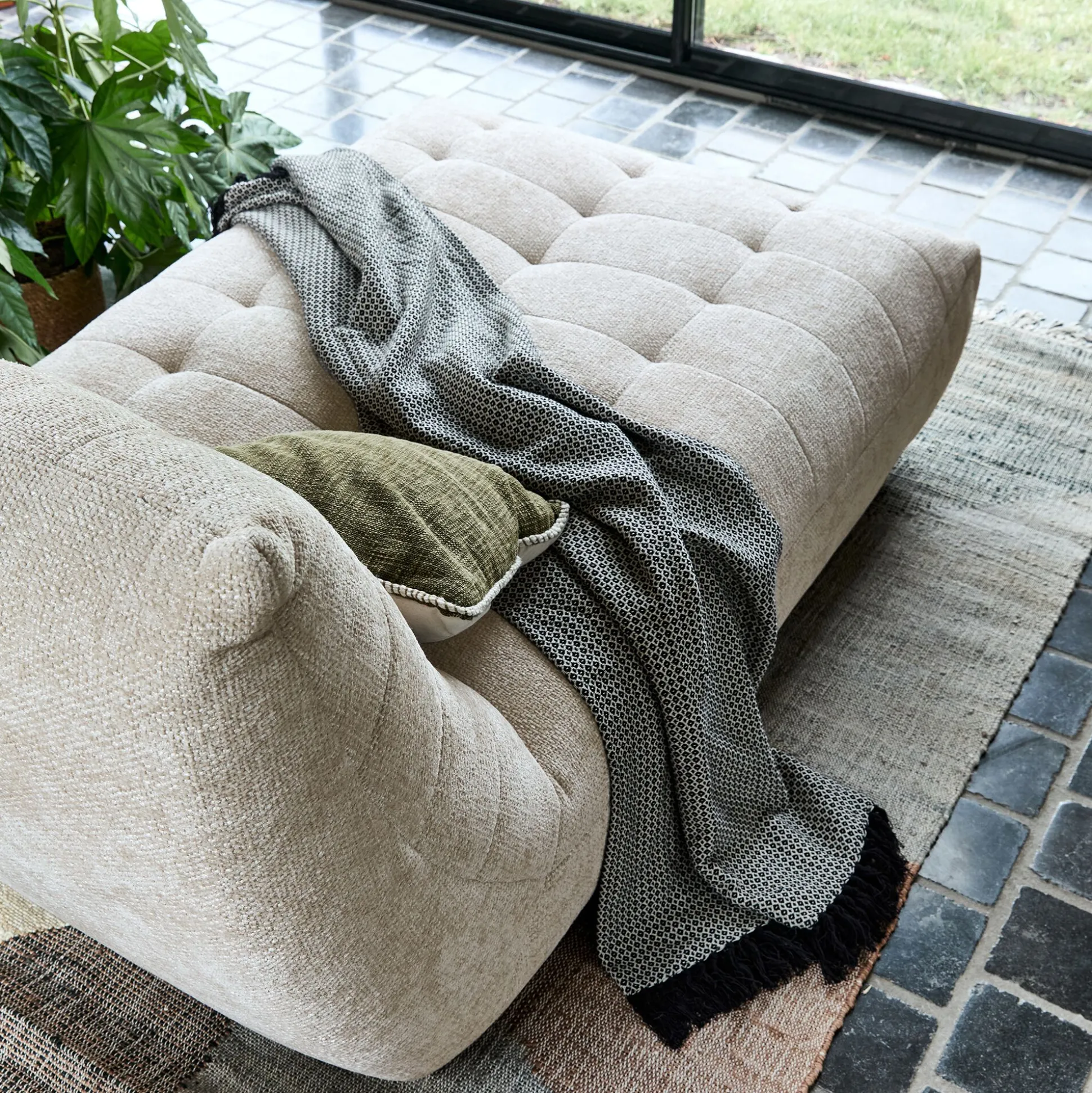 Méridienne en tissu chenille - beige roucas