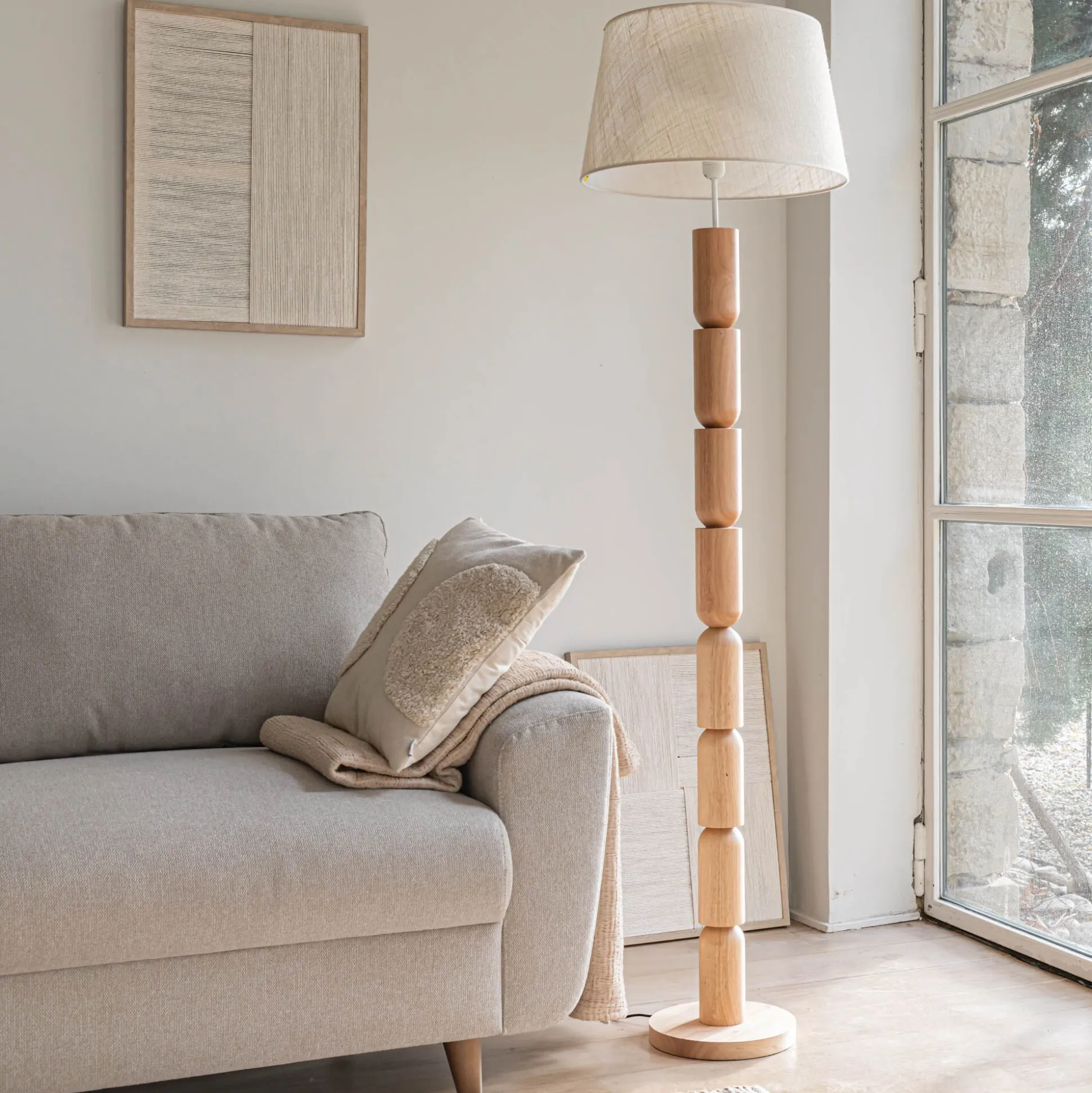 Pied de lampadaire en bois d'hévéa H152 cm - bois clair