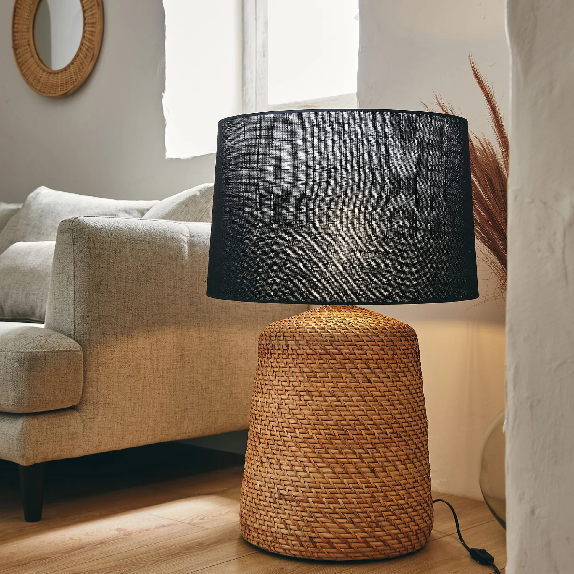 Pied de lampe électrifié en rotin H57cm - naturel