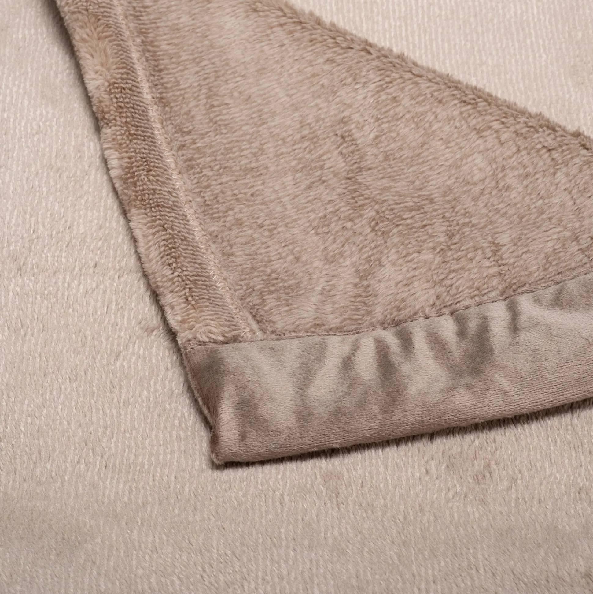 Plaid en polaire 130x170cm - beige