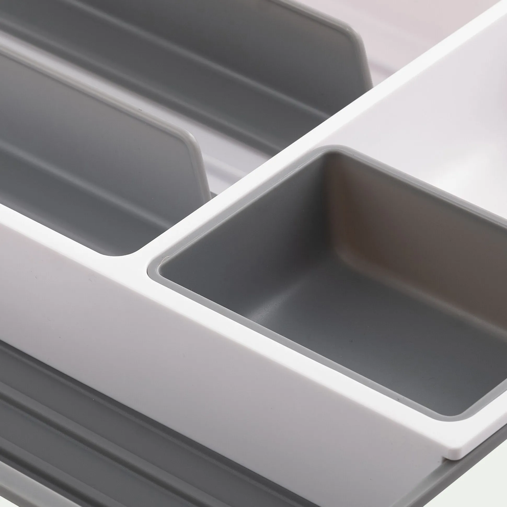 Range ustensiles en plastique - gris
