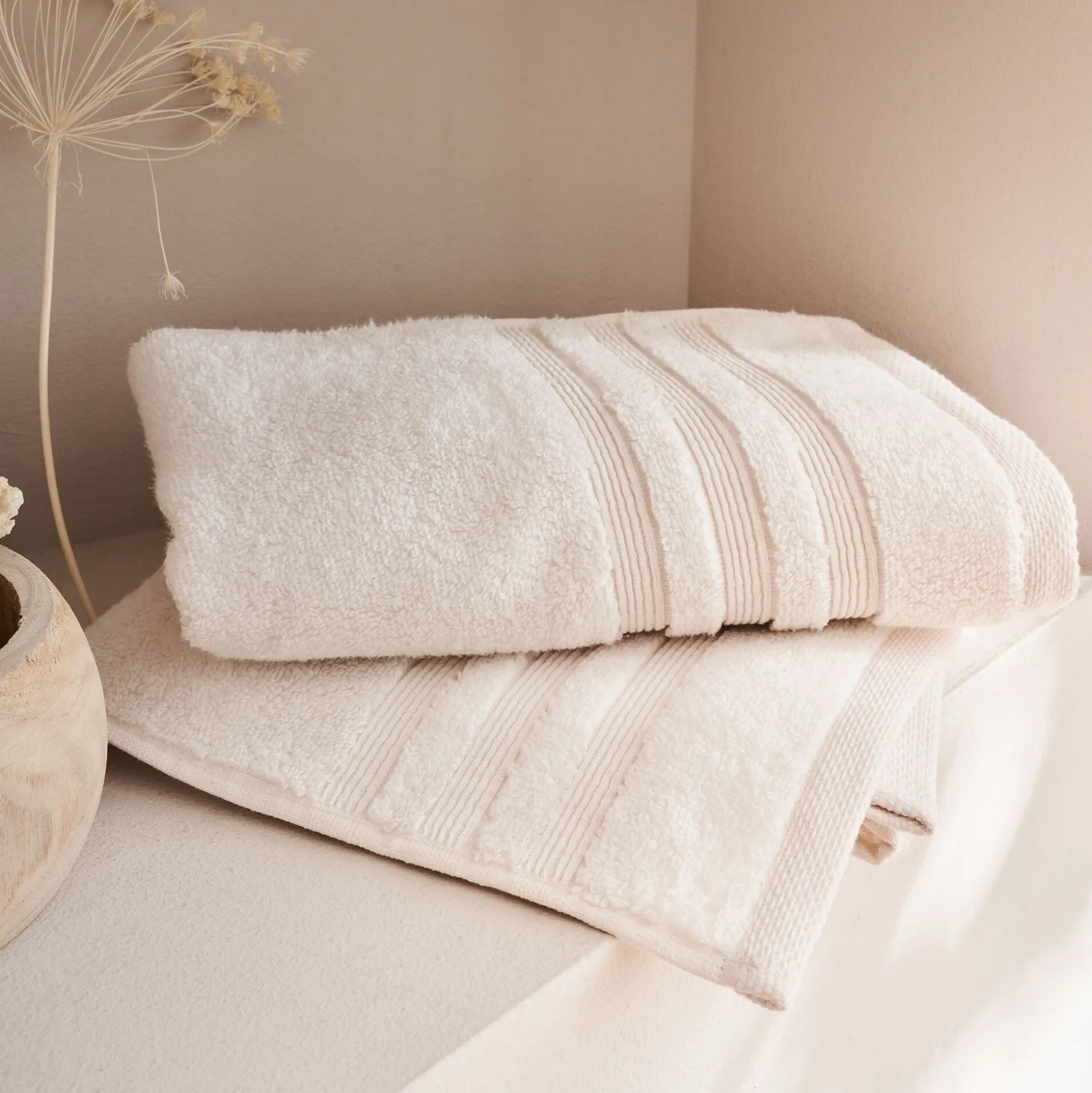 Serviette de bain bouclette en coton - blanc ventoux 50x100cm