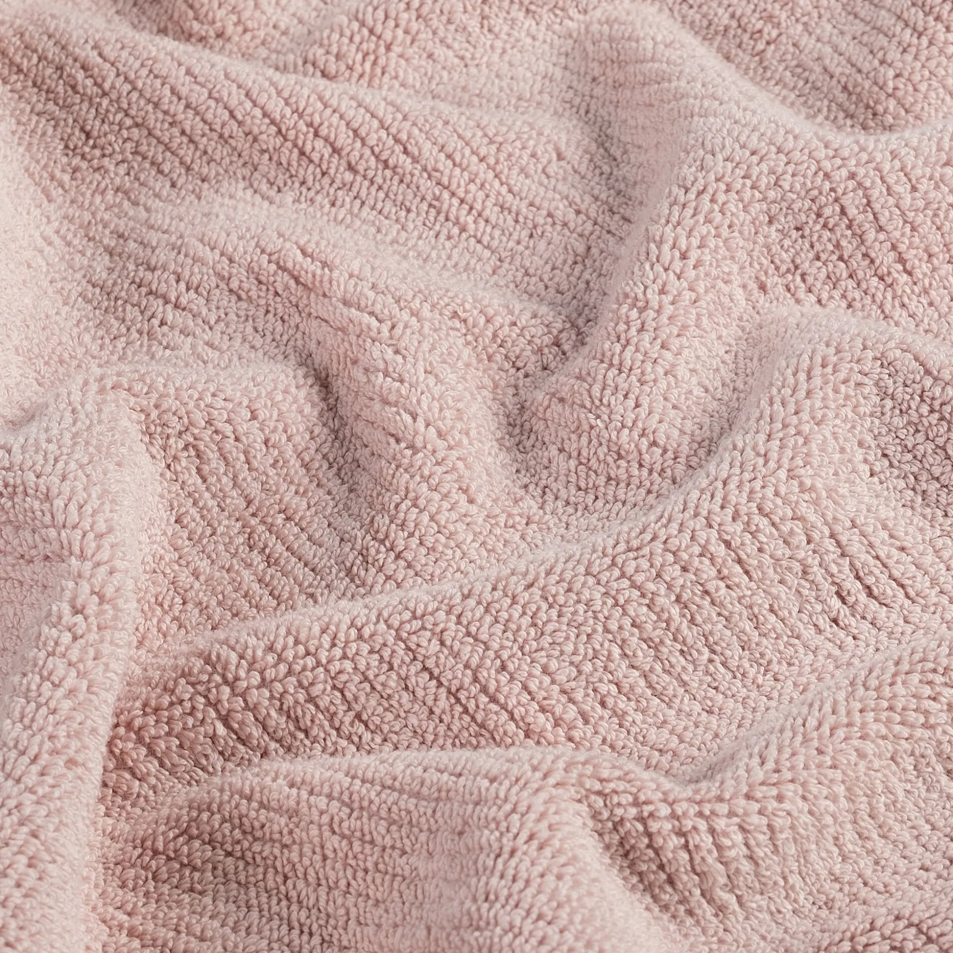 Serviette de toilette en bouclettes de coton bio - rose rosa 50x90cm