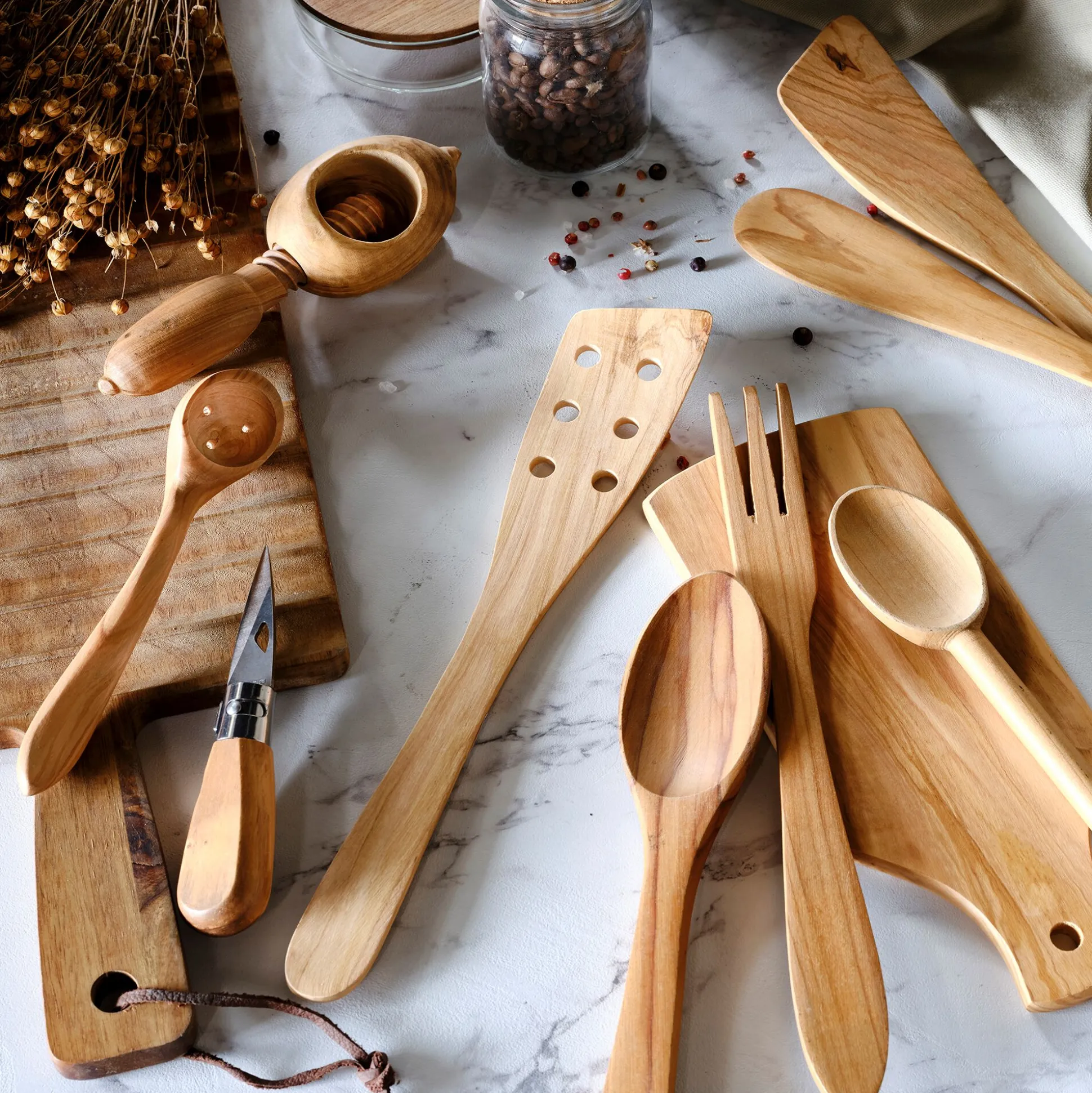 Spatule galbée en bois d'olivier L30.5cm