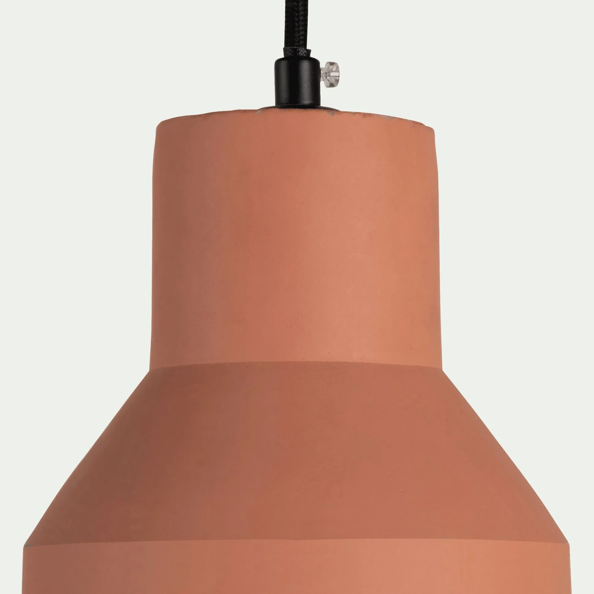 Suspension électrifiée E27 en ciment H25,5cm - rose argile