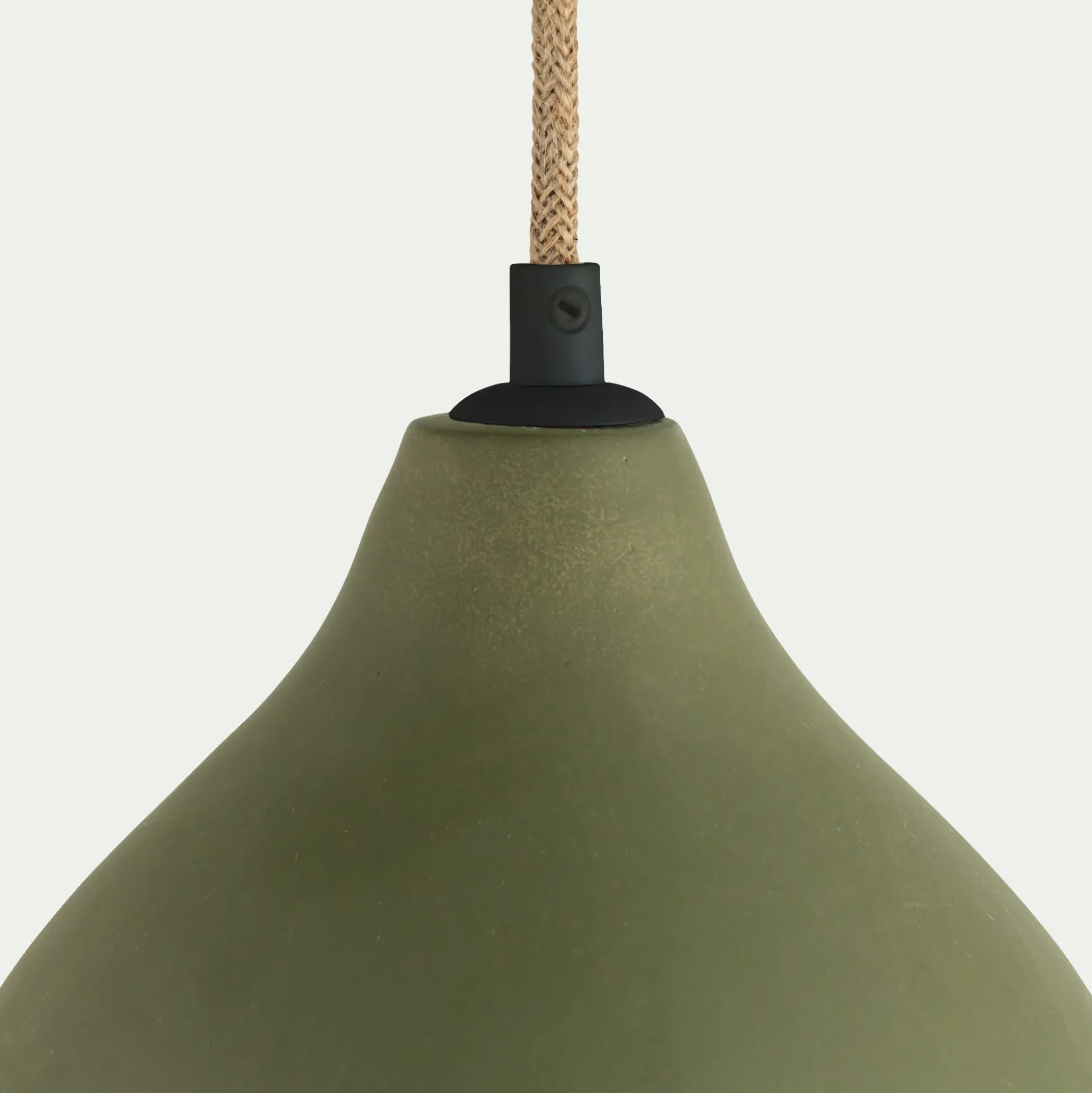 Suspension électrifiée en ciment D20cm - vert