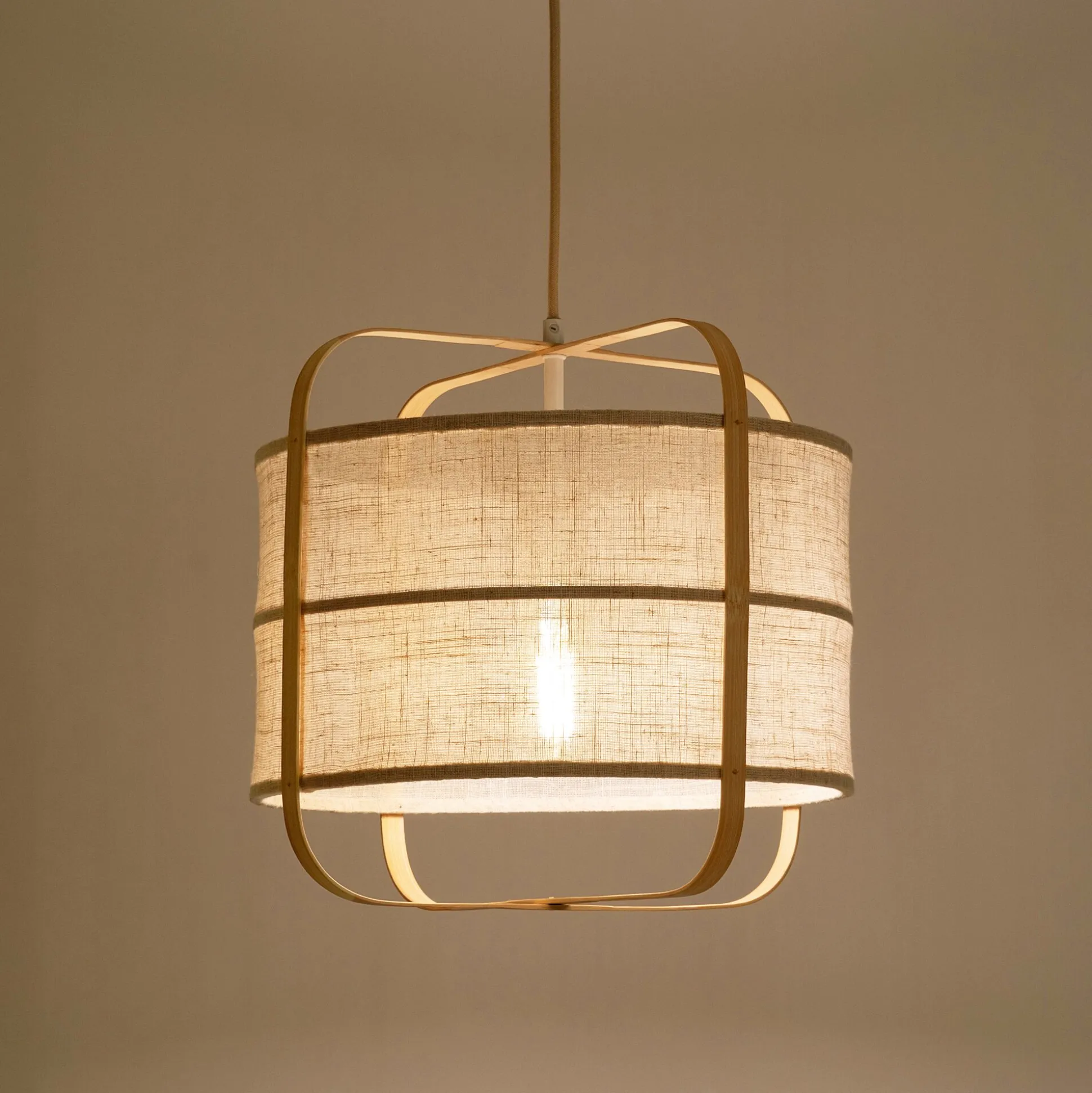 Suspension électrifiée en lin et bambou D37cm - beige