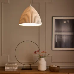Suspension électrifiée en porcelaine striée D29,3cm - blanc
