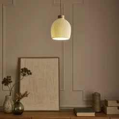 Suspension électrifiée en porcelaine striée D14,8cm - blanc