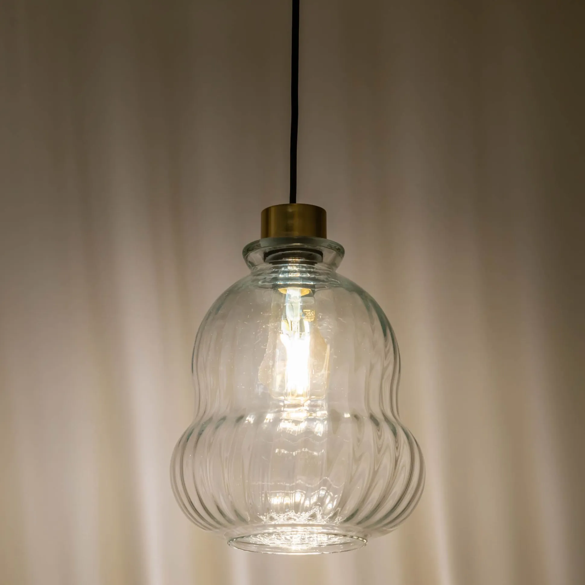Suspension électrifiée en verre D24,5cm - transparent