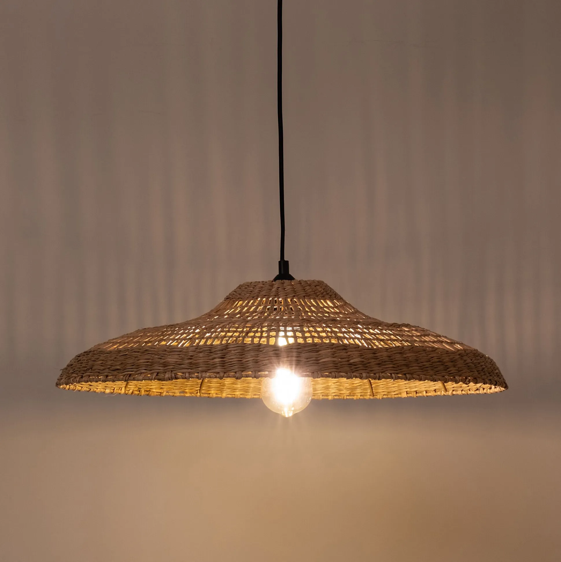 Suspension non électrifiée en jonc de mer D55cm - naturel
