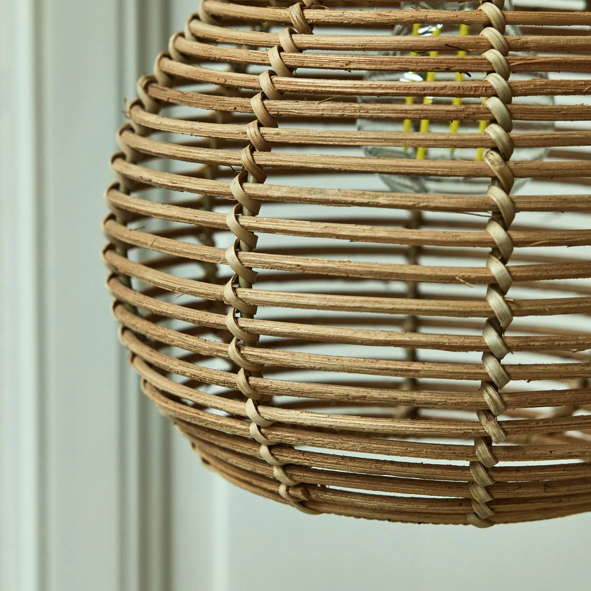 Suspension non électrifiée en rotin D20cm - naturel