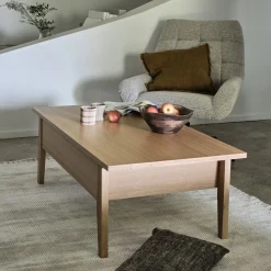 Table basse en bois avec plateau relevable - naturel