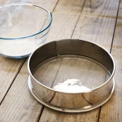 Tamis rond en inox D25cm - argenté