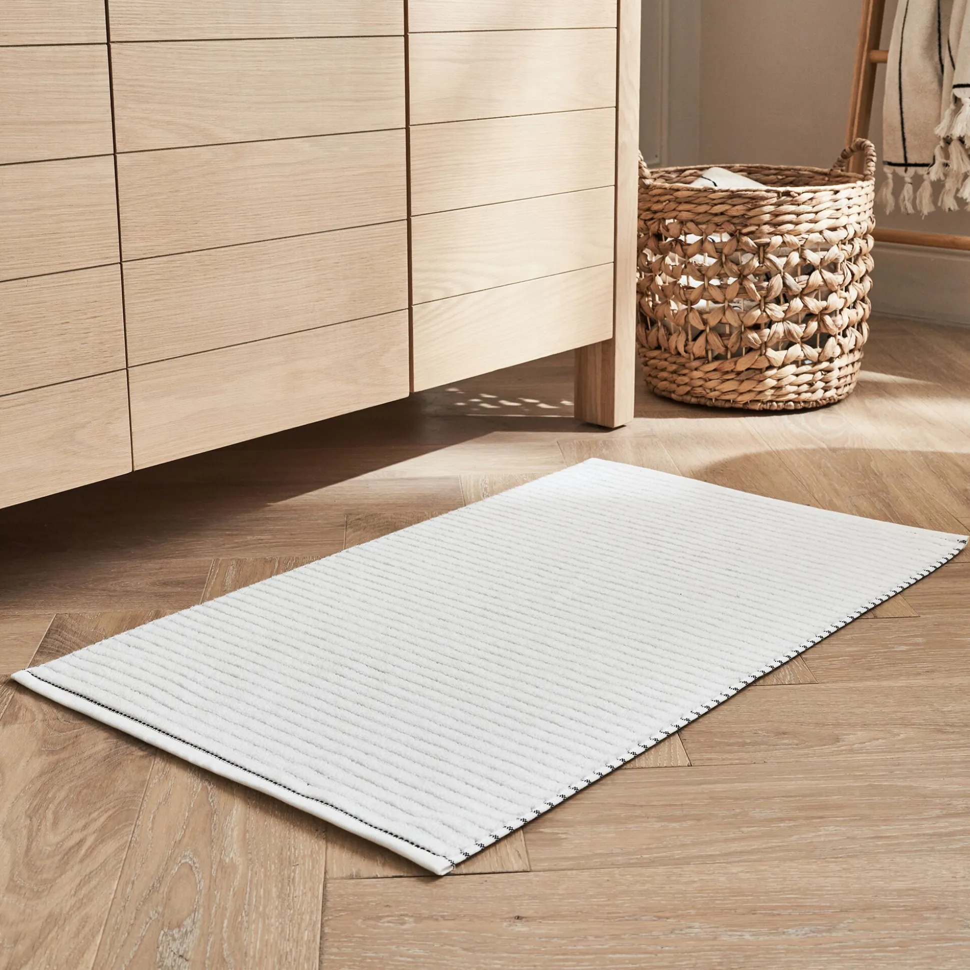 Tapis de bain en coton - blanc ventoux 50x80cm