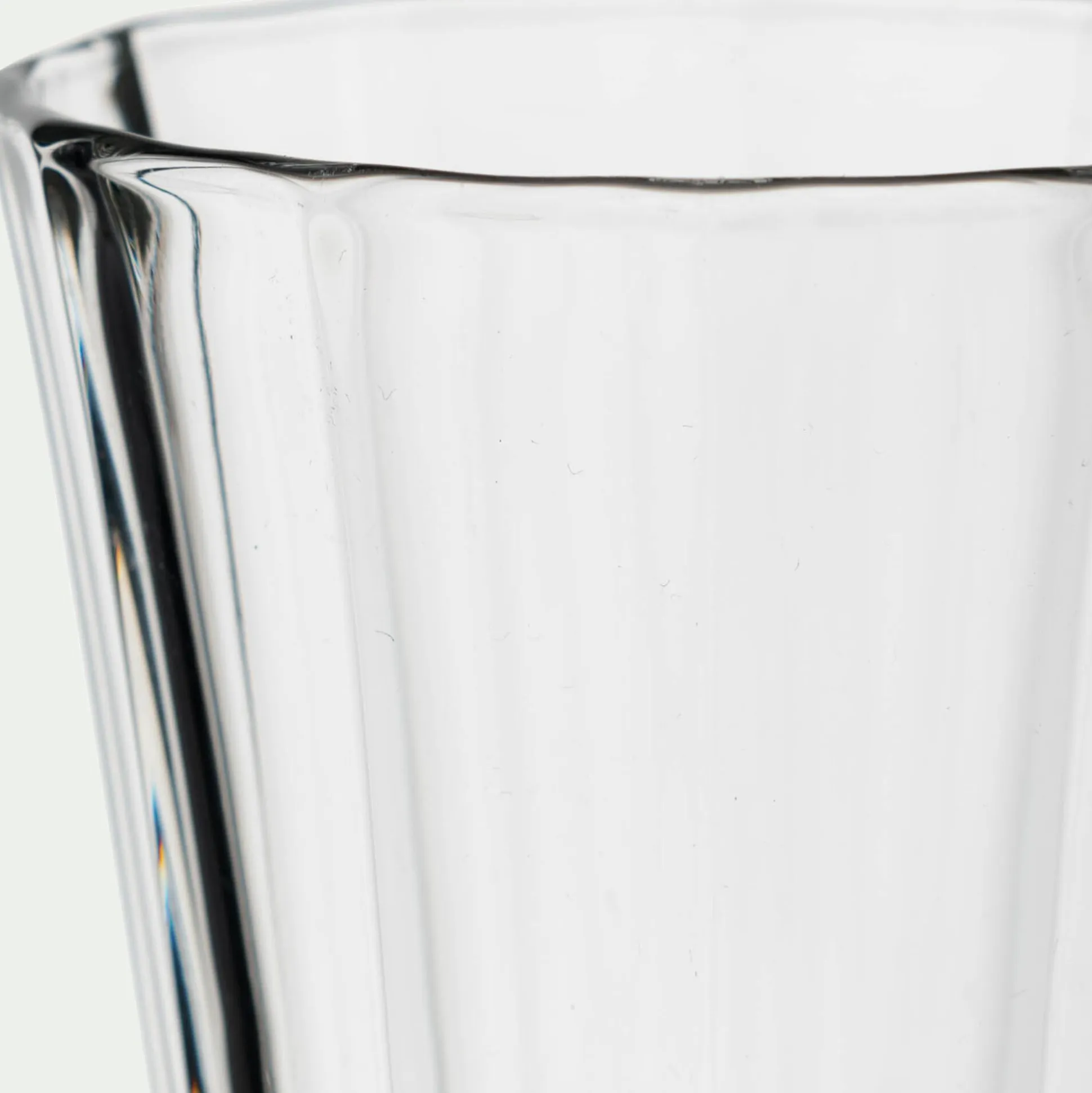 Verre à pied en verre 19cl - transparent